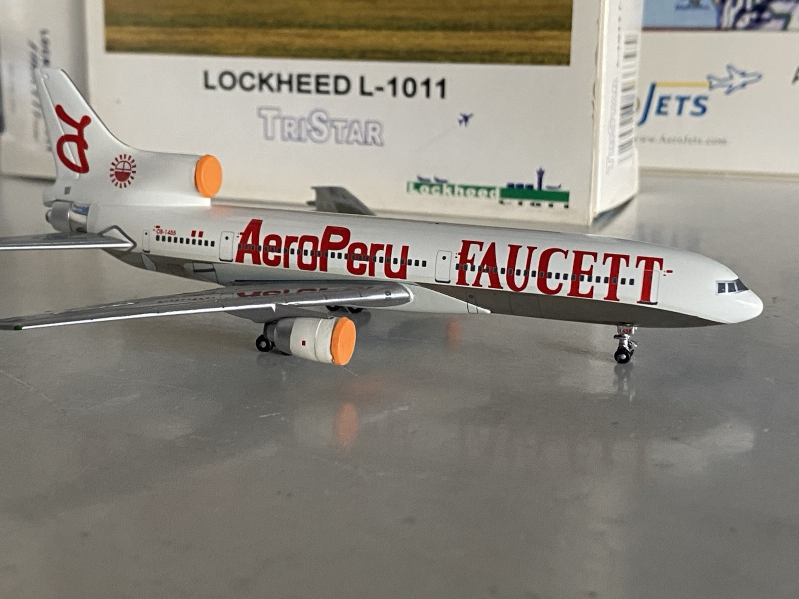 Blue Box Faucett Peru AeroPeru Lockheed L-1011 1:400 OB-1455 like Gemini Jets