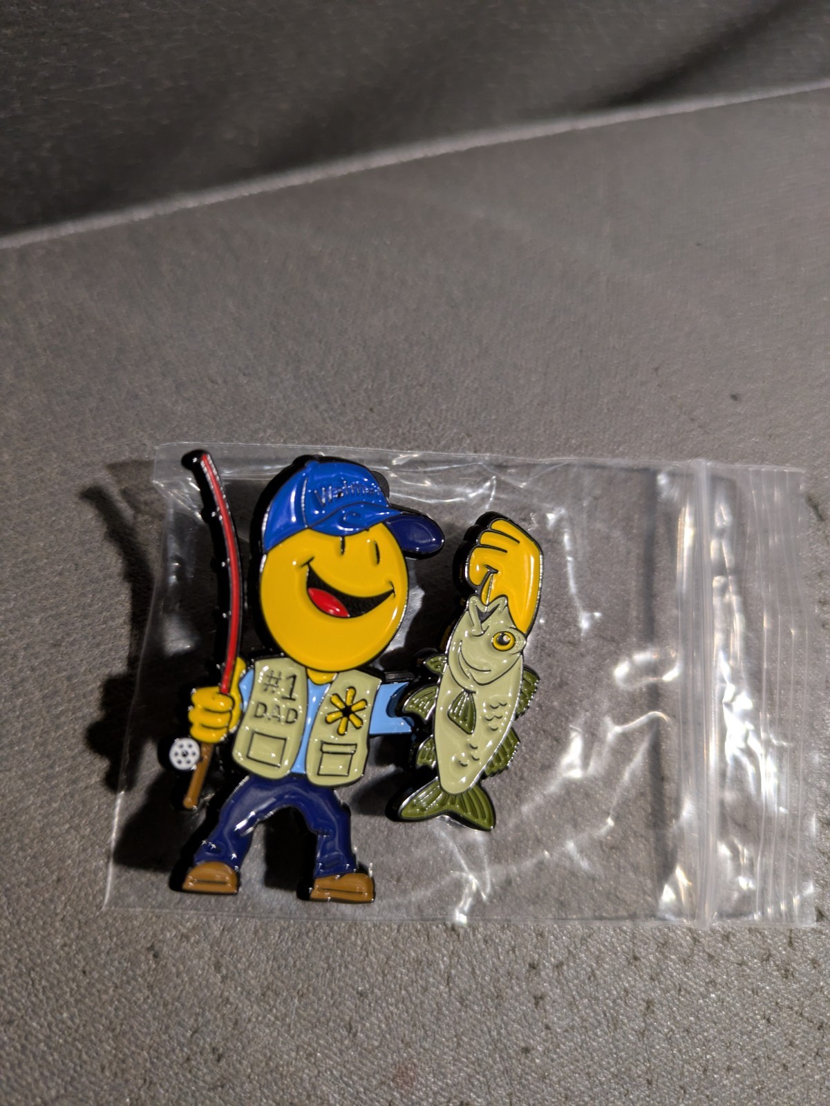 Walmart Employee Associate Pin Happy Father's Day Fishing Lapel Hat New Walmart Employee Associate Pin Happy Father's Day Fishing Lapel Hat New