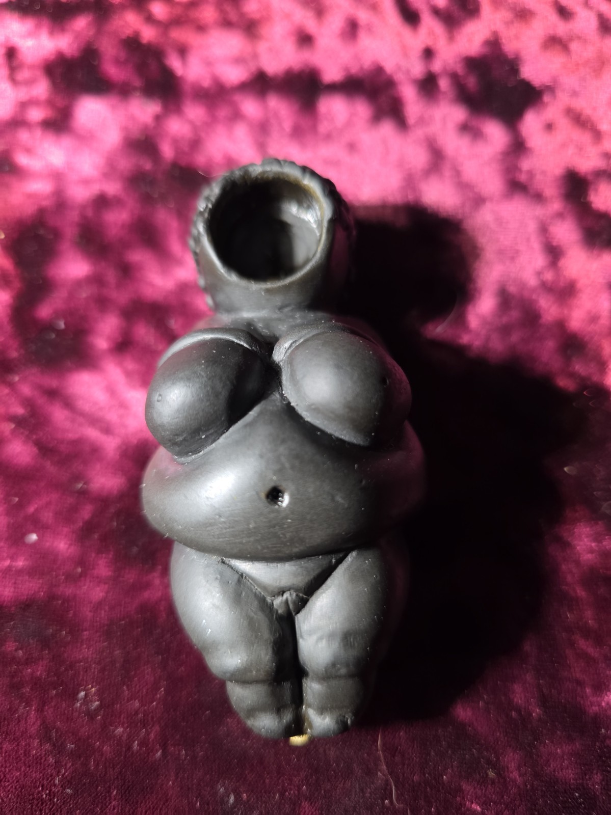Vintage Venus Of Wallendorf Pipe R. Britten 1992 Vintage Venus Of Wallendorf Pipe R. Britten 1992