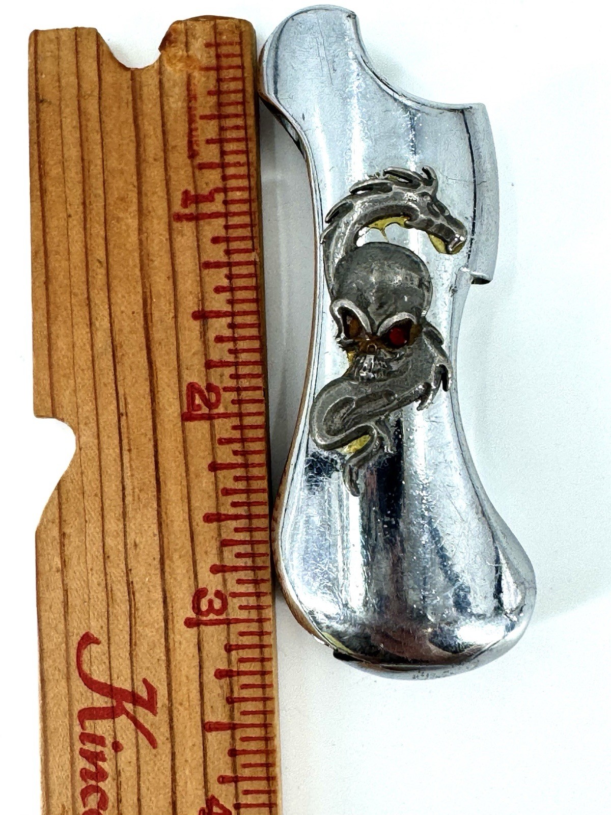VTG Red Eye Skull & Dragon Heavy Metal Gothic BIC Lighter Sleeve Double Cut-out