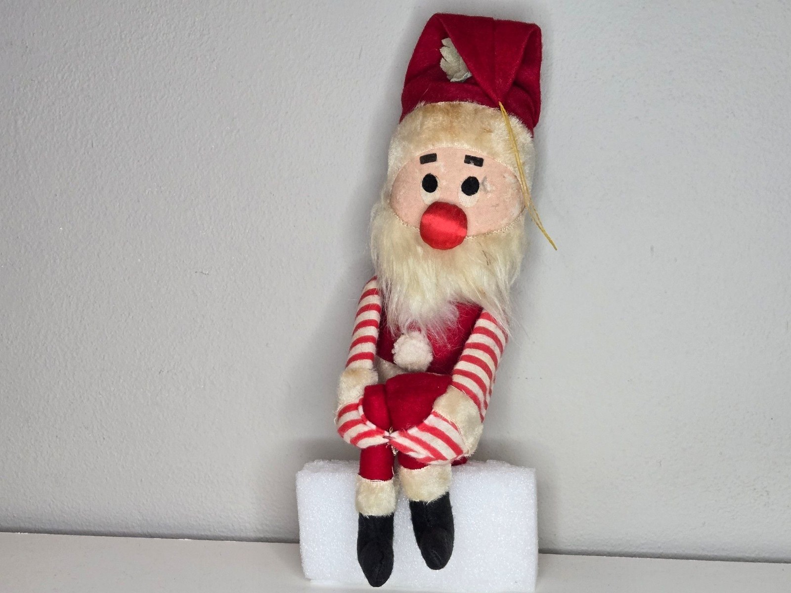 Vintage Fun Farm Santa Claus Knee Hugger Shelf Sitter Plush Ornament Japan Vintage Fun Farm Santa Claus Knee Hugger Shelf Sitter Plush Ornament Japan