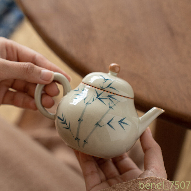 120ml Chinese Handmade Ceramic Teapots Small Capacity Pear Shaped Hand Painted 120ml Chinese Handmade Ceramic Teapots Small Capacity Pear Shaped Hand Painted