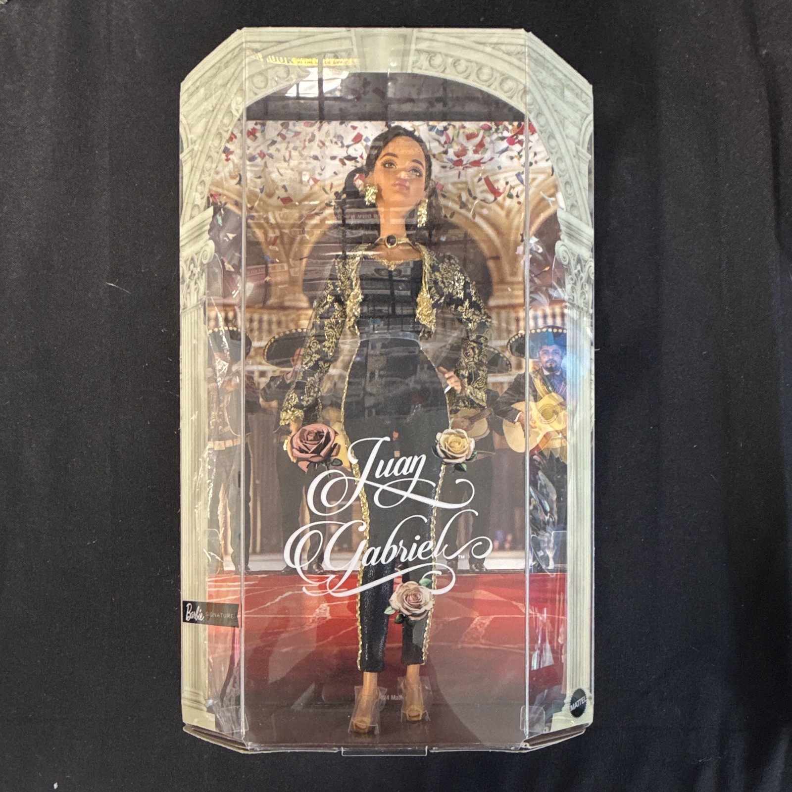 Barbie Signature Juan Gabriel Muñeca Doll HRM82 Collectible in Box Barbie Signature Juan Gabriel Muñeca Doll HRM82 Collectible in Box