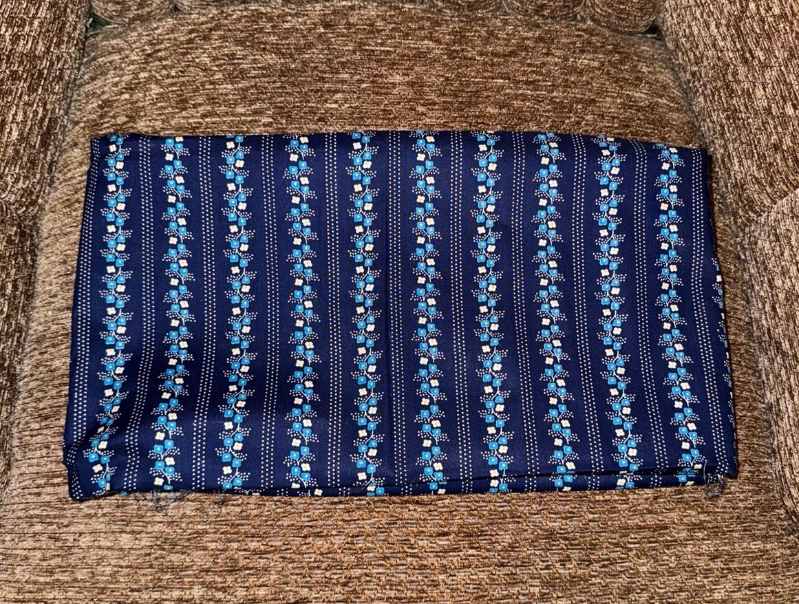 Original Vintage Fabric 70s - Navy Blue Ditsy Floral Fabric Calico with Stripes
