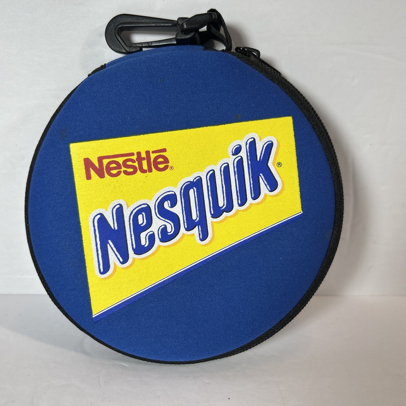 Vintage Nestlé Nesquik Zipper CD Case Round Promo Wallet Logo Media Storage 90s Vintage Nestlé Nesquik Zipper CD Case Round Promo Wallet Logo Media Storage 90s