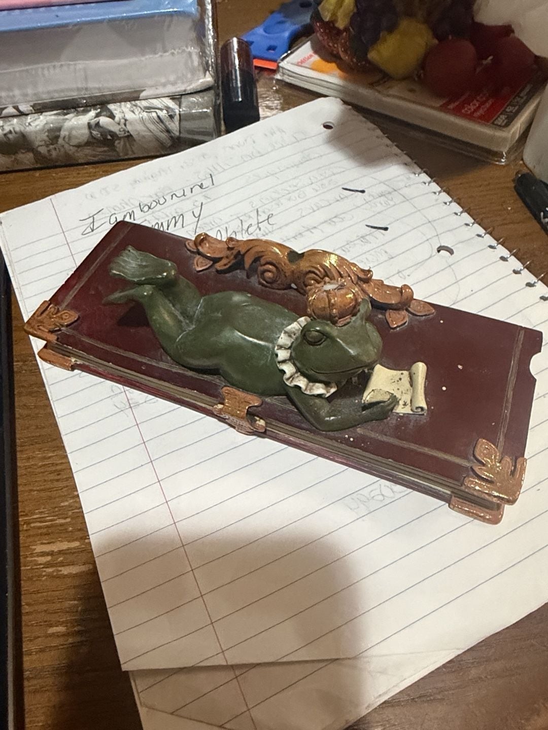 Vintage Figurine Resin Reading Frog on Book Desk Accessory