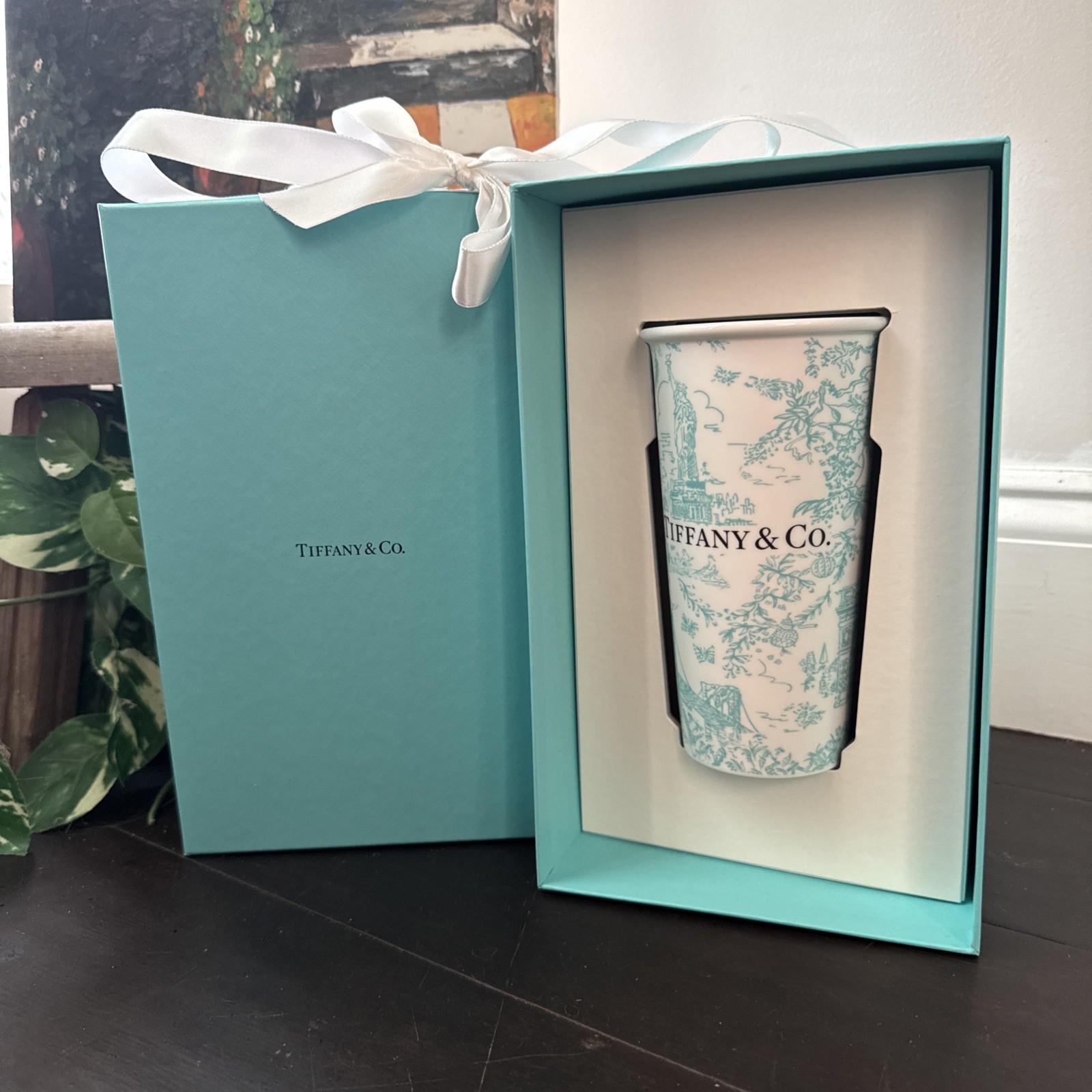 Tiffany & Co Toile Large Coffee Cup Mug in Tiffany Blue Bone China W/ Box & Bow