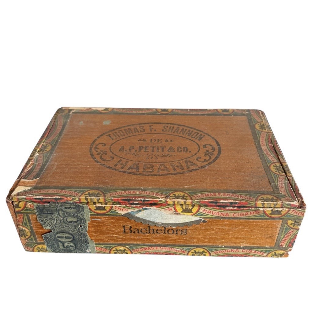 Antique Wooden Bachelors Cigar Box A P Petit Habana Thomas Shannon Lithograph