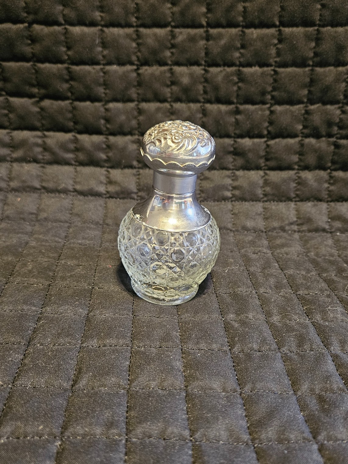 Vintage 1970 Avon \