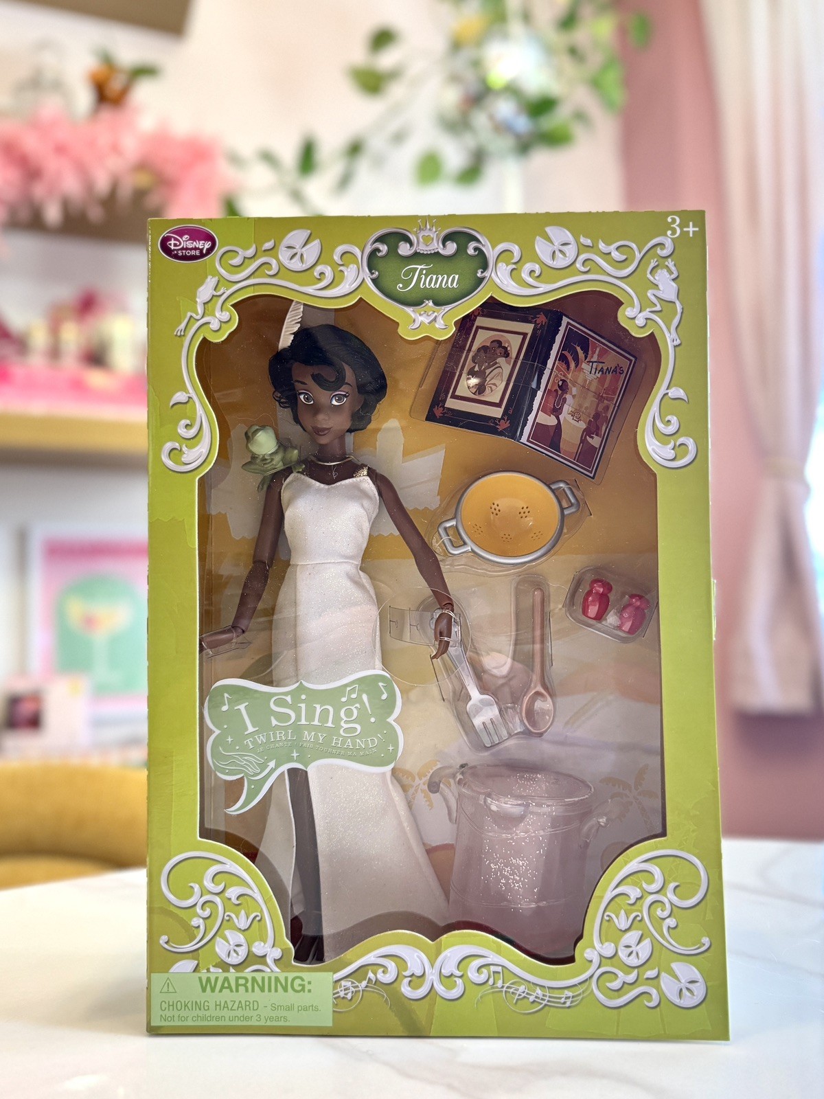 Disney Princess Tiana Deluxe Singing Doll The Princess and the Frog Disney Princess Tiana Deluxe Singing Doll The Princess and the Frog