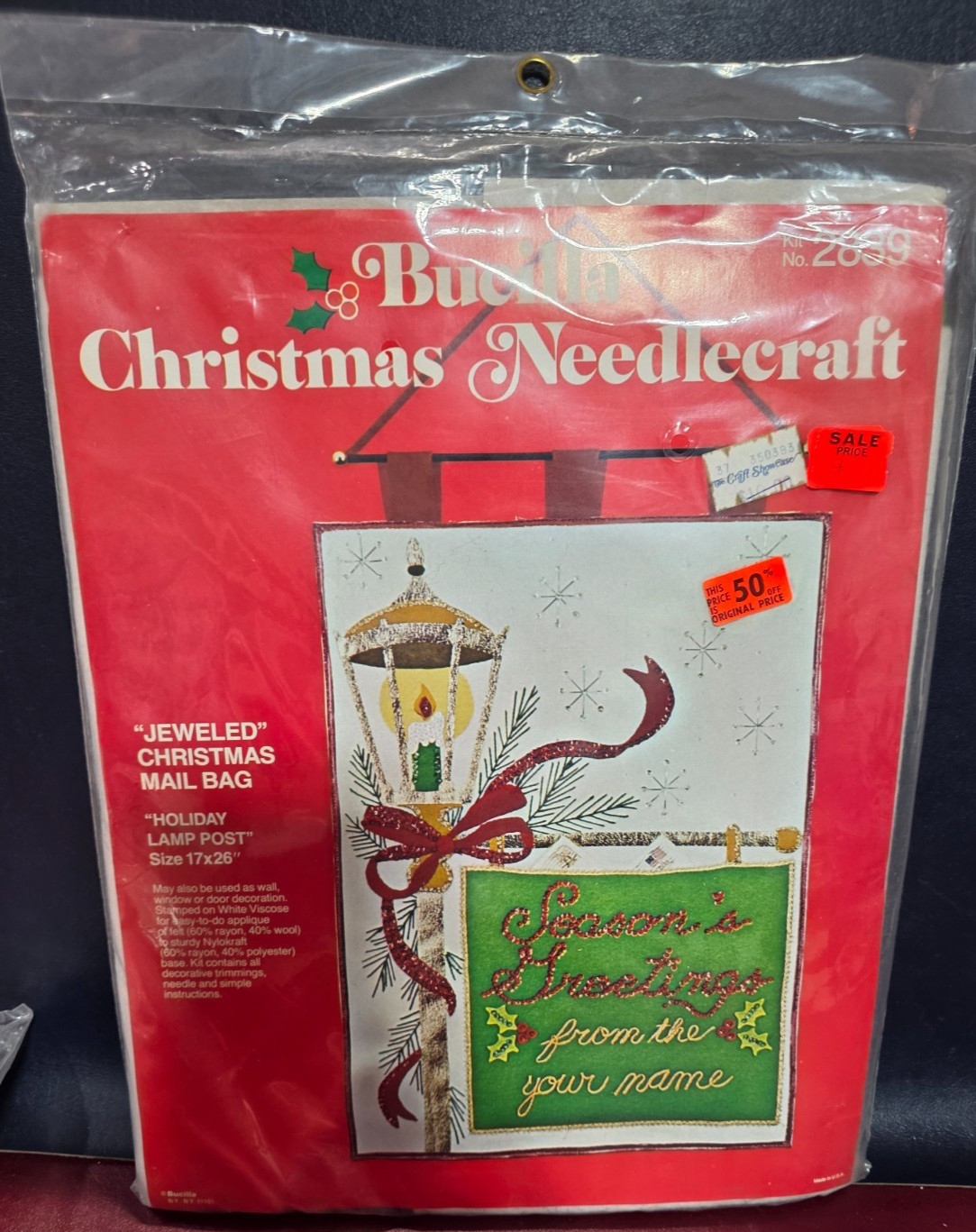 Vintage Felt Wall Hanging BUCILLA Season's Greetings JEWELED MAIL BAG Lamp Post