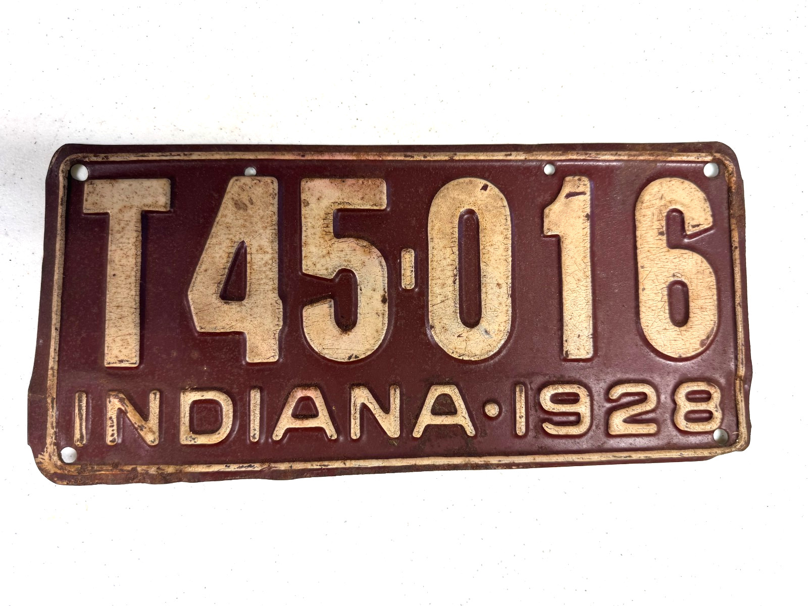 Vintage 1928 Indiana TRUCK License plate tag T45-016 Nice hard to find