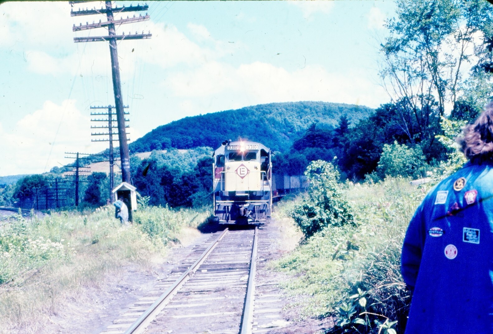 Erie Lackawanna (EL) # 3310 R Erie Lackawanna (EL) # 3310 R