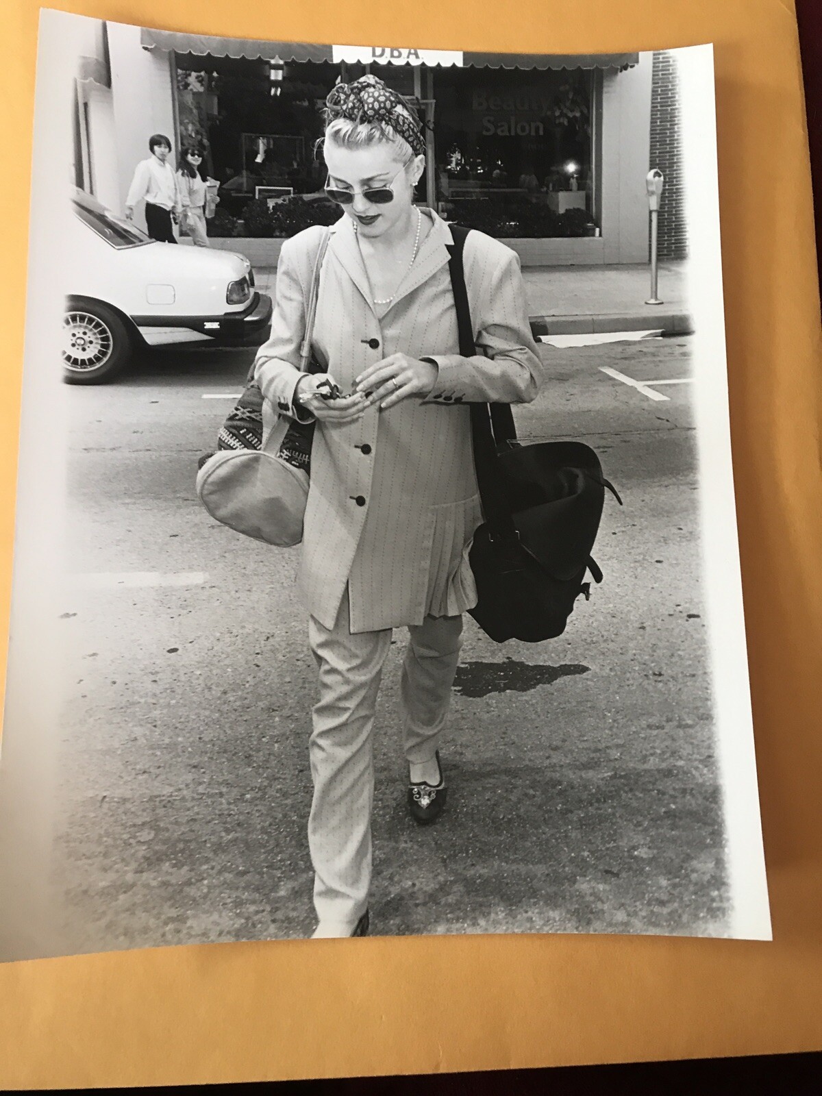 MADONNA VINTAGE PRESS 7 X 9 PHOTO 1986  #691