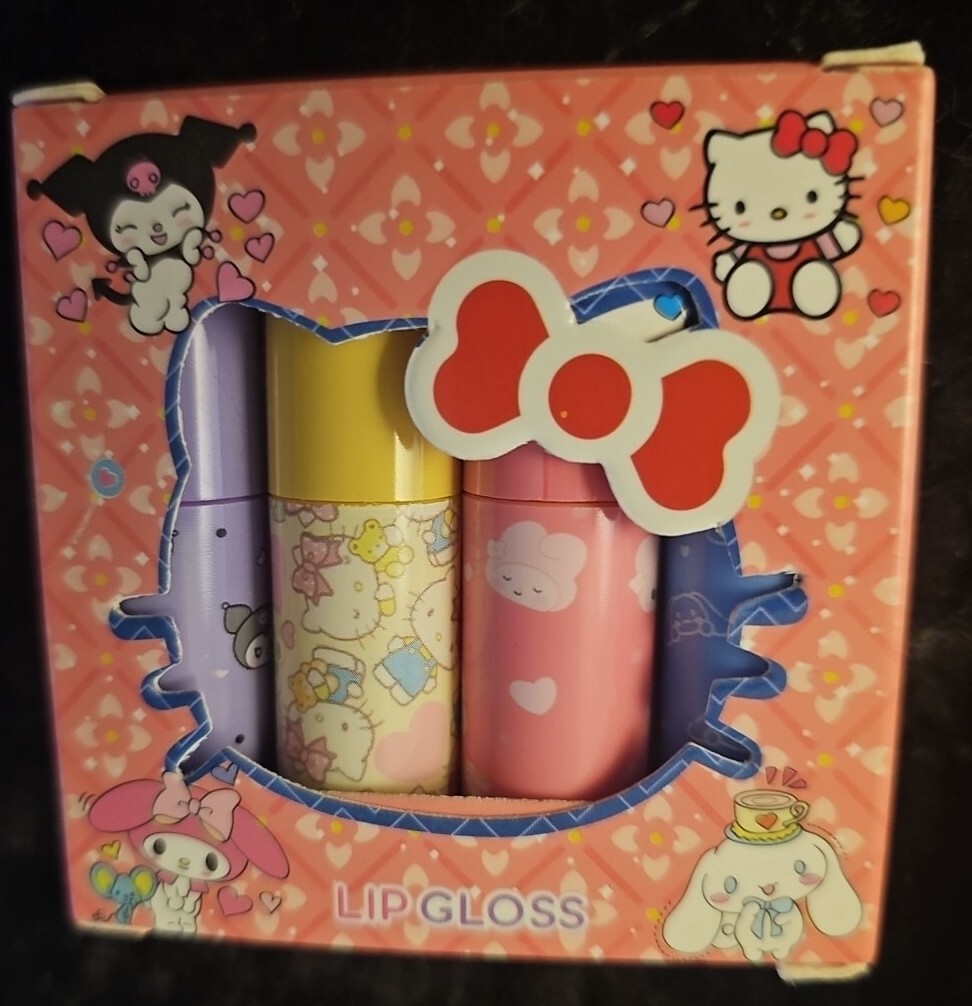 HELLO KITTY and Friends Siyiping lip glosses SET OF 4 pink blue purple yellow HELLO KITTY and Friends Siyiping lip glosses SET OF 4 pink blue purple yellow
