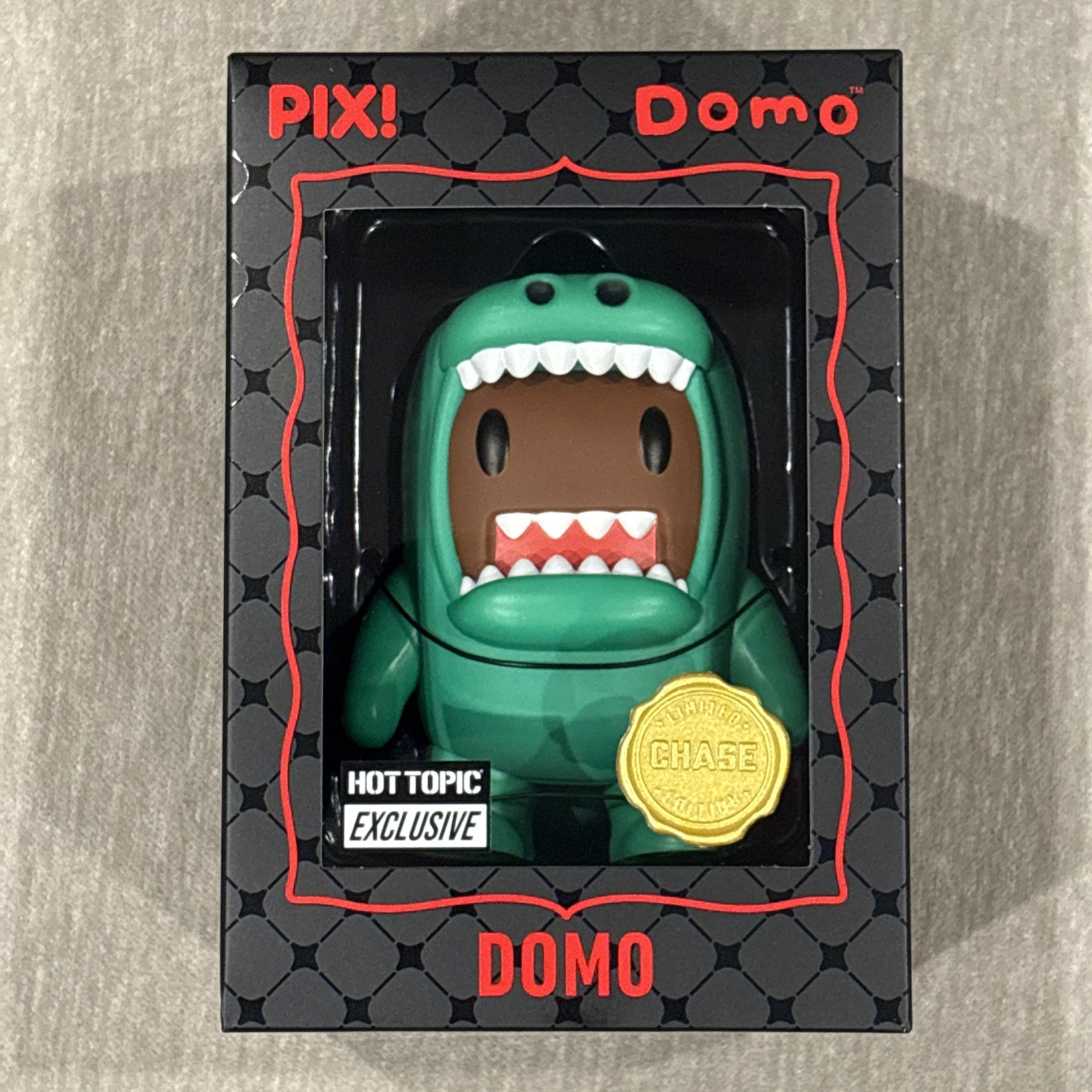 Thrilljoy Pix Domo Kun Chase Vinyl Figure Hot Topic Exclusive Box Wear Thrilljoy Pix Domo Kun Chase Vinyl Figure Hot Topic Exclusive Box Wear