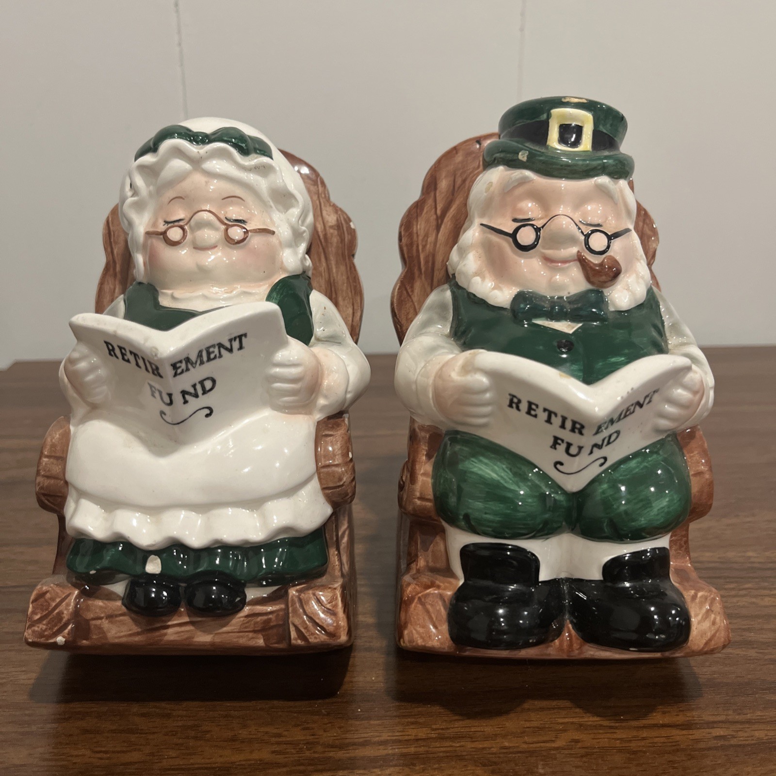 Vintage Lefton Grandpa & Grandma Rocking Chair Retirement Fund Ceramic Banks Vintage Lefton Grandpa & Grandma Rocking Chair Retirement Fund Ceramic Banks
