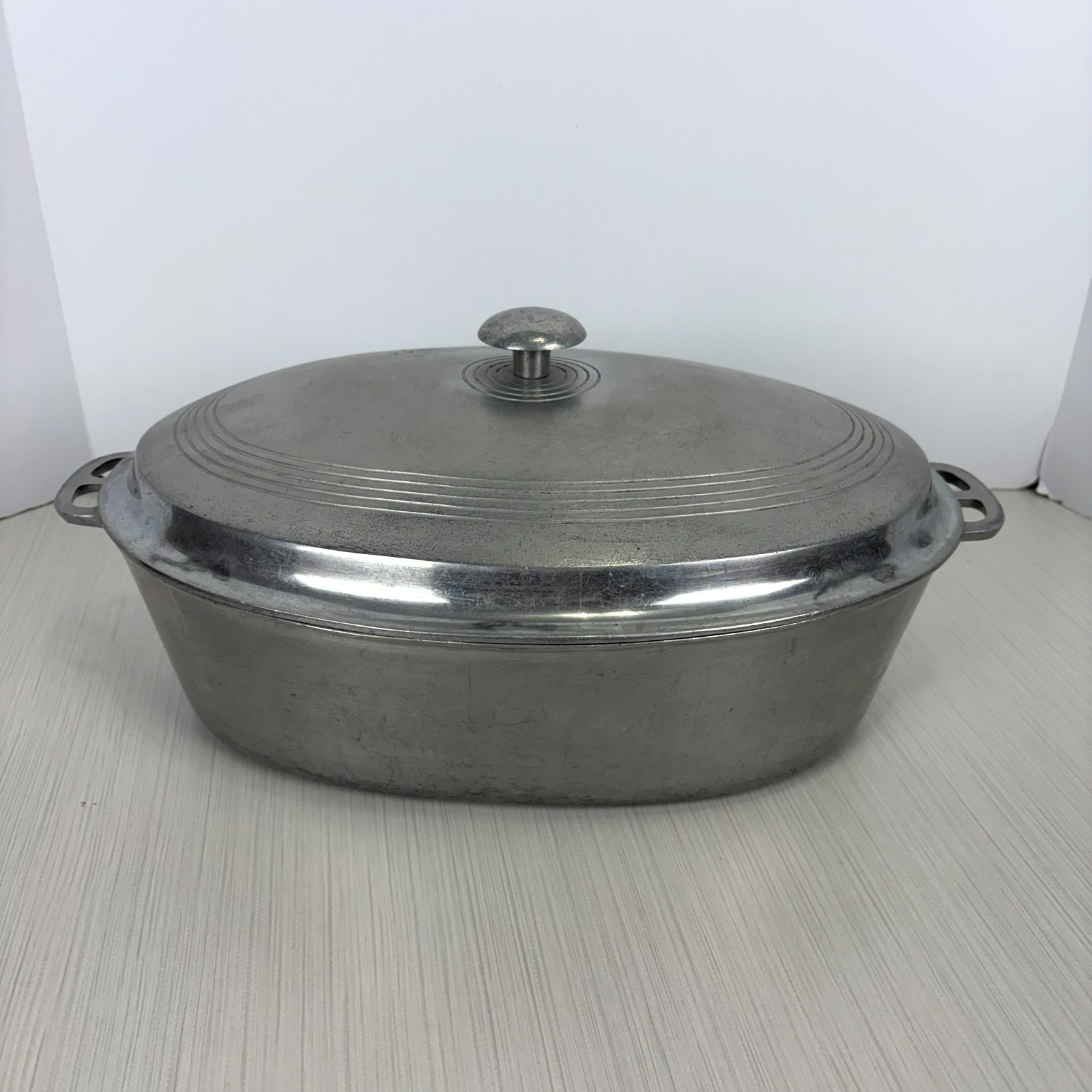 Vintage Wagner Ware Sidney-O # 265 Drip Drop Oval Roaster Baster w/Lid NO TRIVET