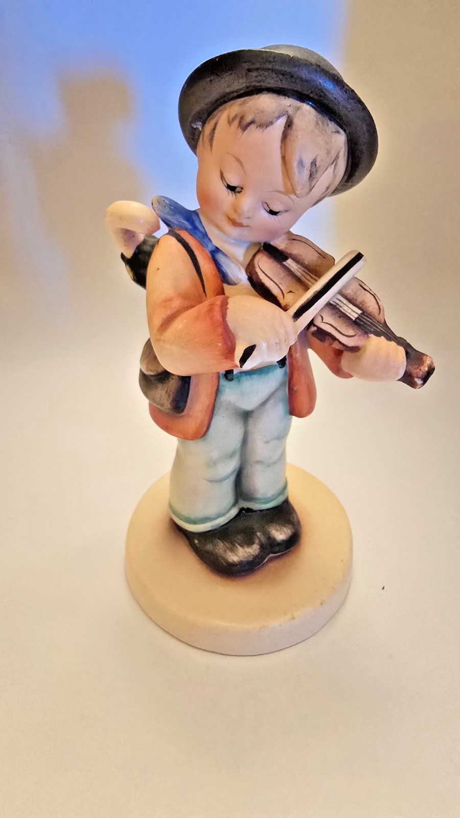 Vintage Goebel Hummel Little Fiddler #4 TMK-1 Crown Mark Figurine 5.25