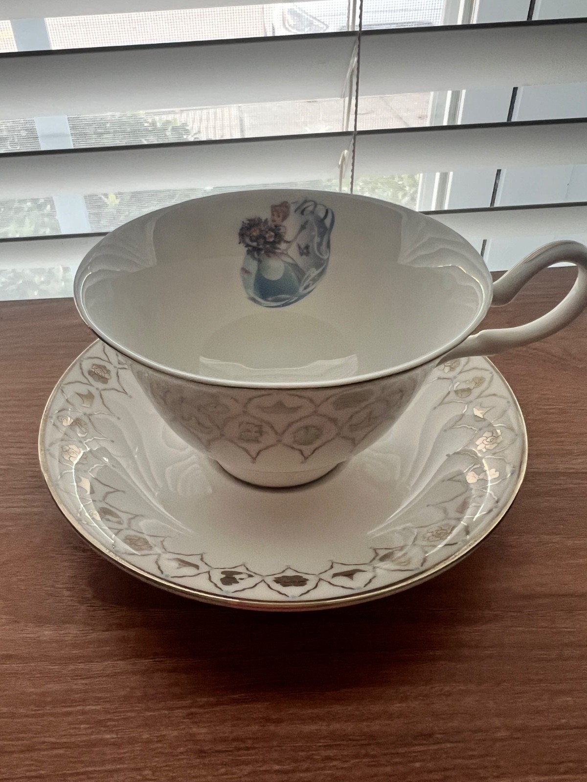 **Disney Cinderella Limited Edition Teacup & Saucer Set – The English Ladies Co