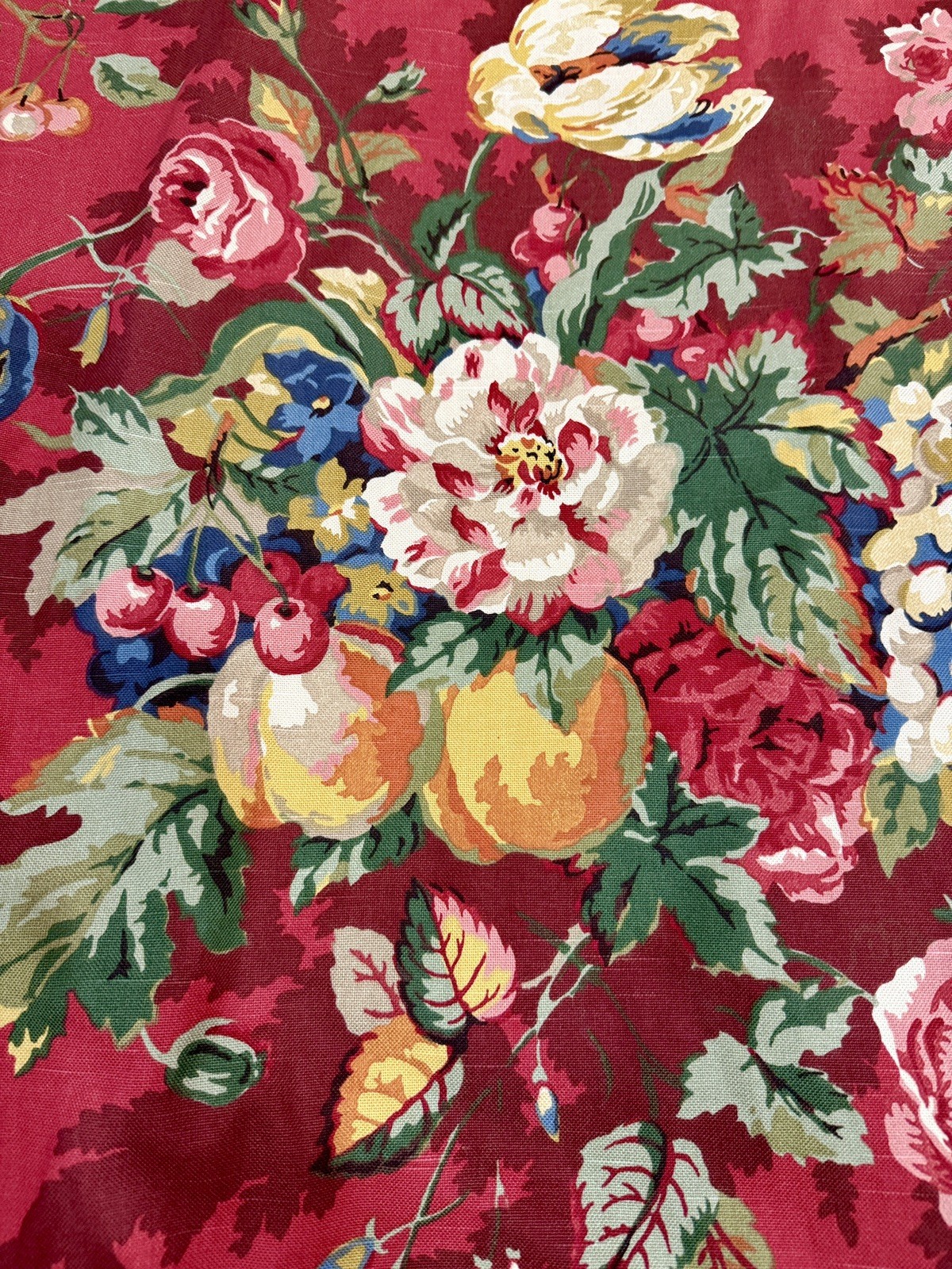 P Kaufmann 16 Yds Queensland Floral Fabric Cabbage Roses Grapes Upholstery Vtg P Kaufmann 16 Yds Queensland Floral Fabric Cabbage Roses Grapes Upholstery Vtg