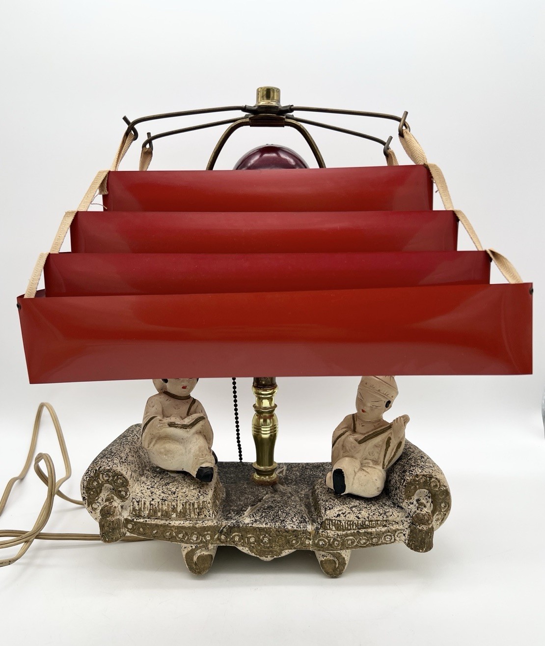 Vintage 1950s Asian Figurine TV Lamp Red Venetian Shade MCM Silvestri Style