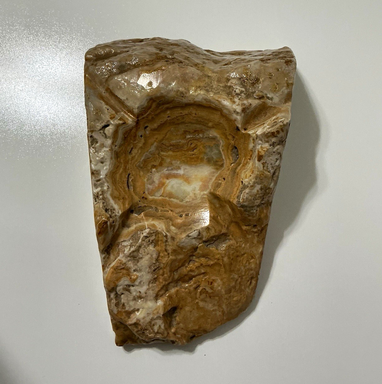 Vintage 1969 Mexican Onyx Banded Calcite Stone Ashtray Catchall 4.78 lbs. Vintage 1969 Mexican Onyx Banded Calcite Stone Ashtray Catchall 4.78 lbs.