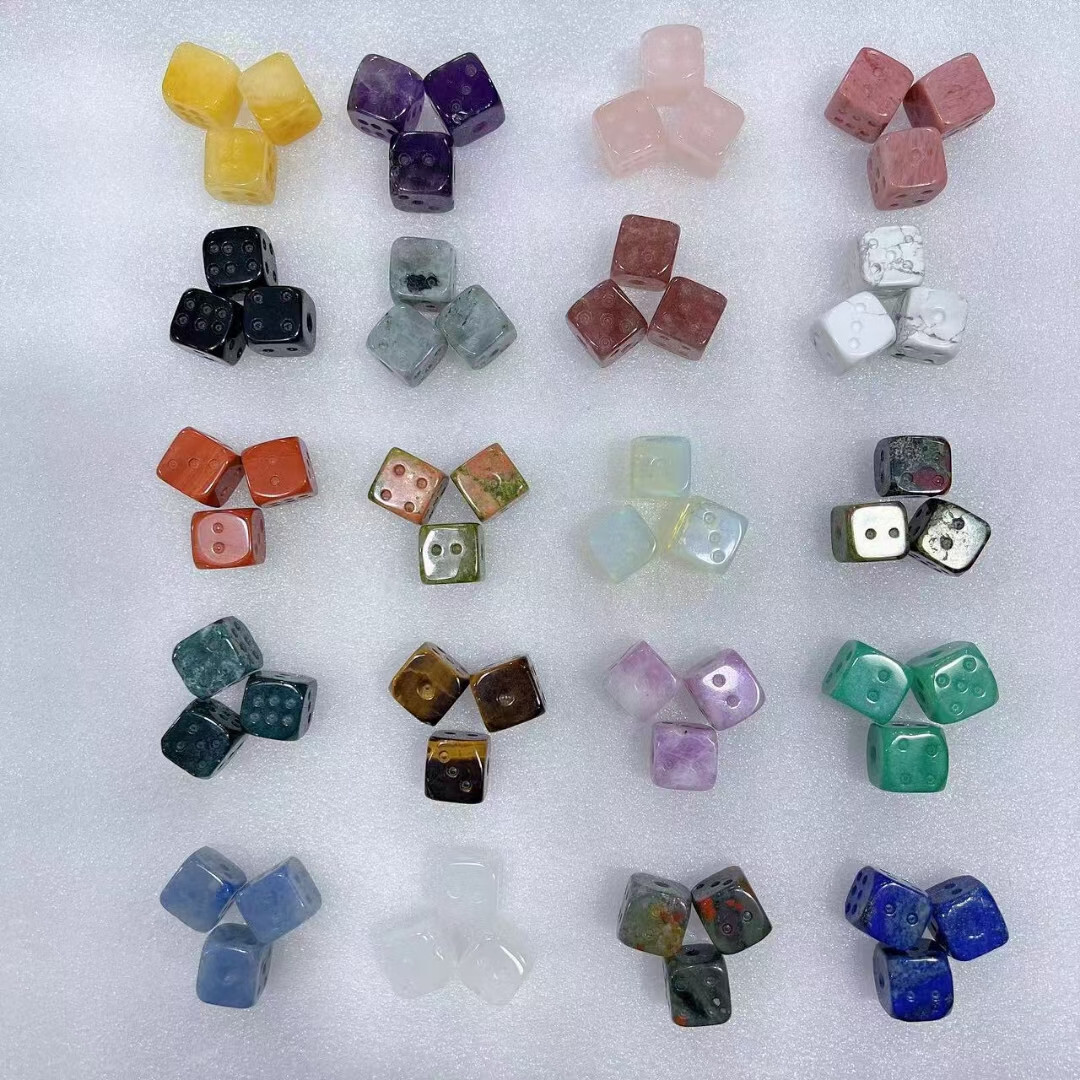 100pcs A+Wholesale Mix Natural Quartz Crystal Skull Carved Reiki Gifts