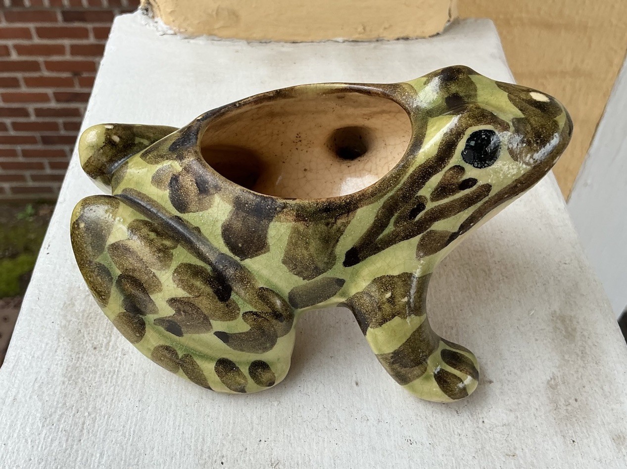 Vintage McCoy Ceramic Frog Planter