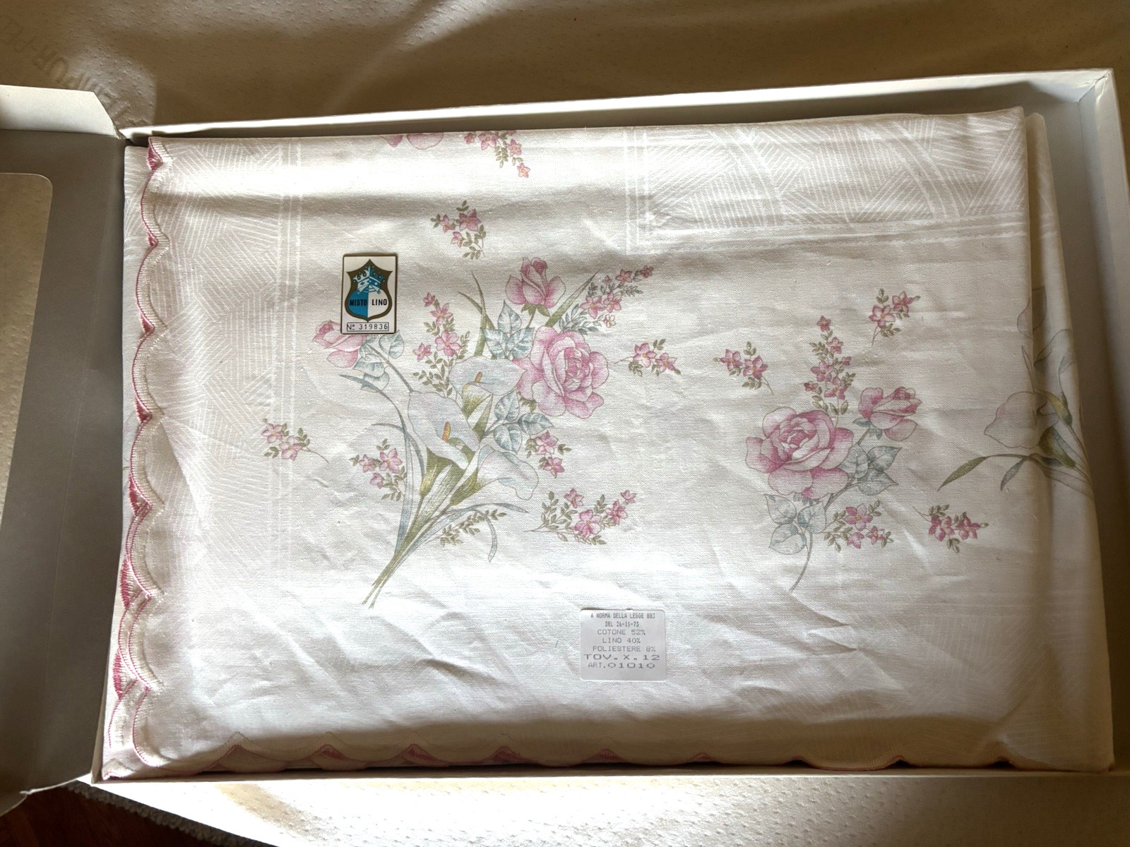 NEW  ITALIAN DESIGNER CARLUCCI Floral TABLECLOTH + 12  NAPKINS