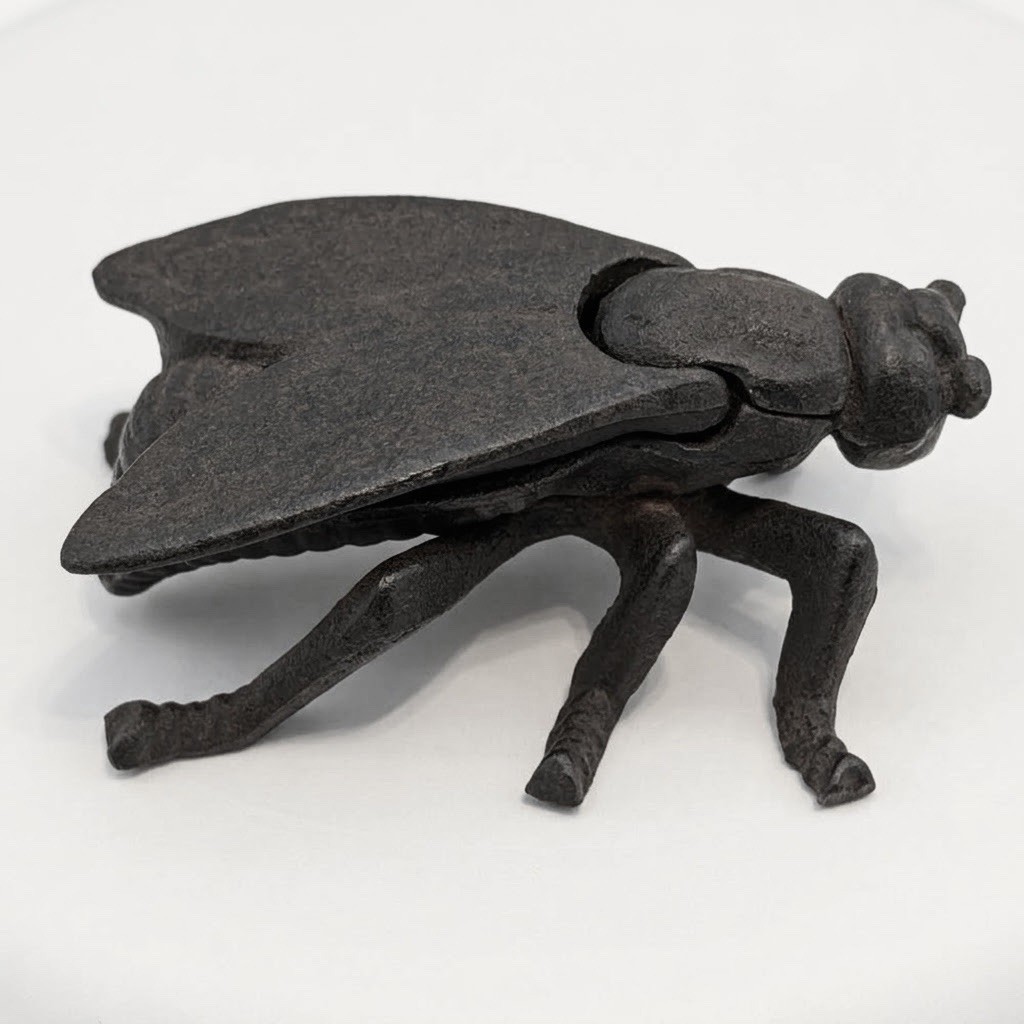Vintage Cast Iron Fly Ashtray Match Safe Trinket Box Insect JM 261 Gothic Decor