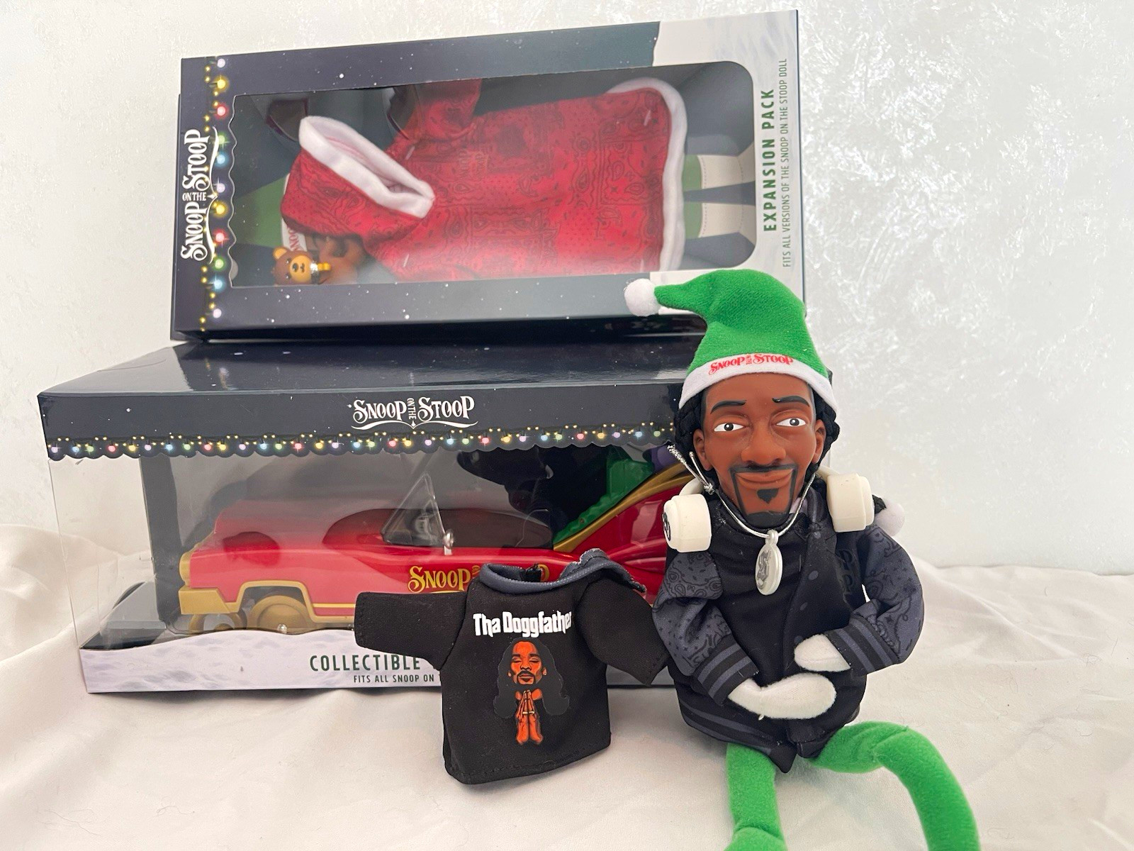 Snoop on the Stoop Snoop Bundle - Snoop, Outfit Expansions, Rare Vinyl Sleigh Snoop on the Stoop Snoop Bundle - Snoop, Outfit Expansions, Rare Vinyl Sleigh