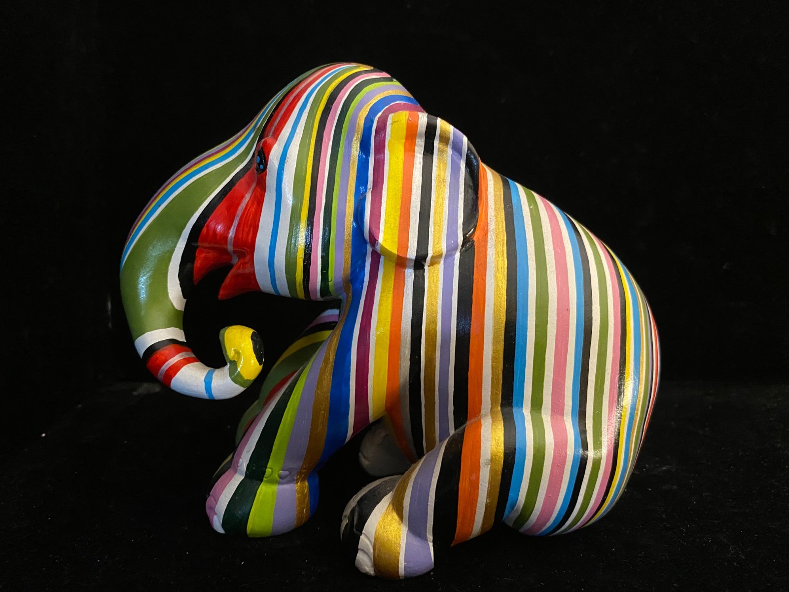 Handcrafted Asia Elephant Parade 5.5\