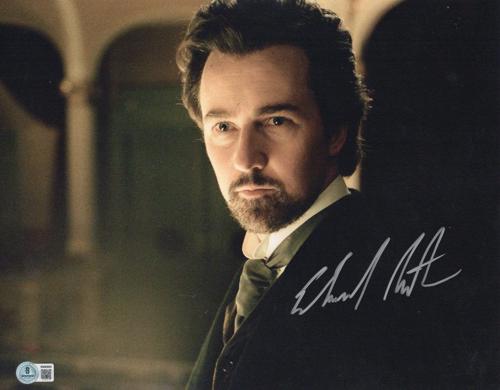 Rare Edward Norton Signed Autograph The Illusionist 11X14 Photo BAS Beckett