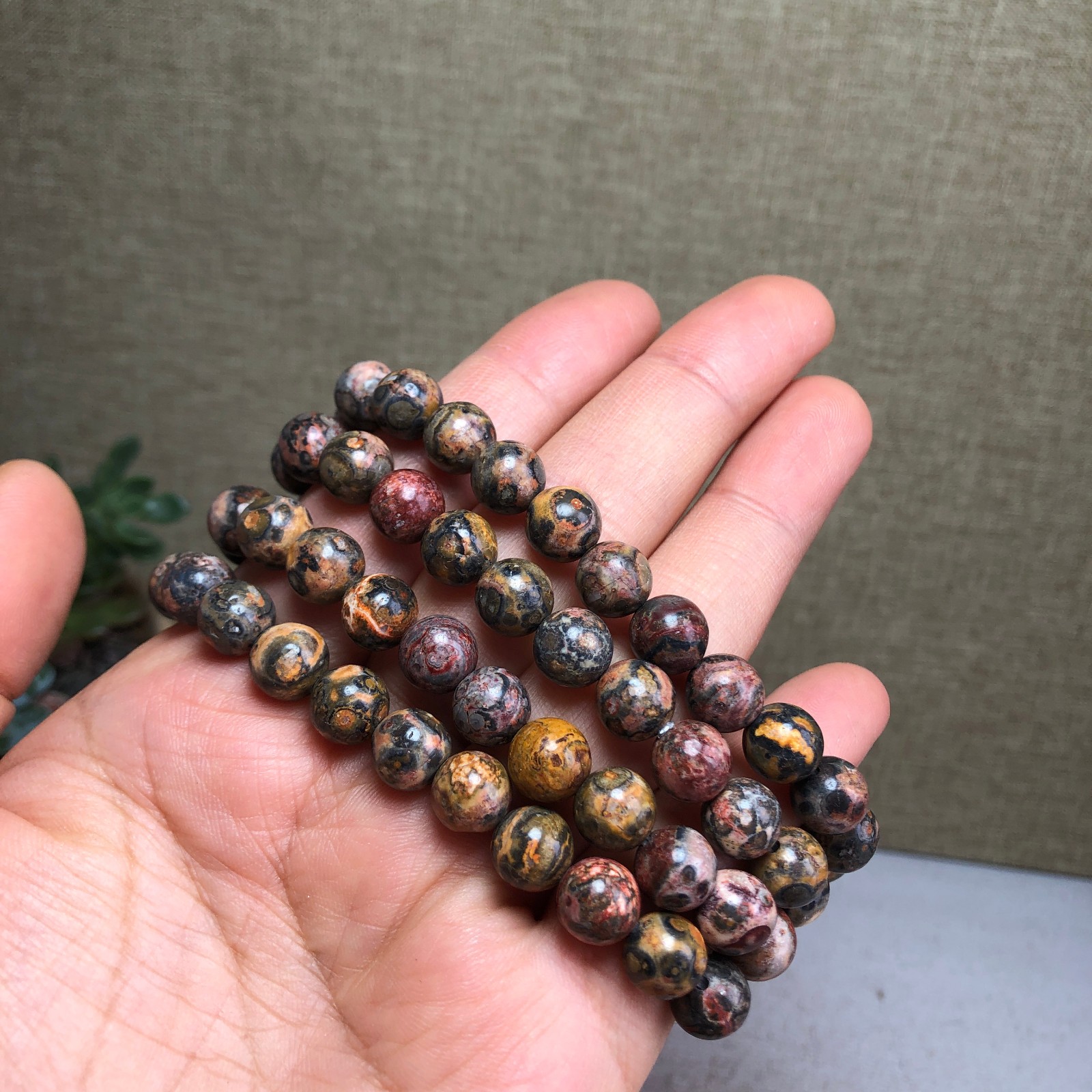4Pcs wholesale Natural Polish Leopard print stone bracelet ball sphere 8mm A6171 4Pcs wholesale Natural Polish Leopard print stone bracelet ball sphere 8mm A6171
