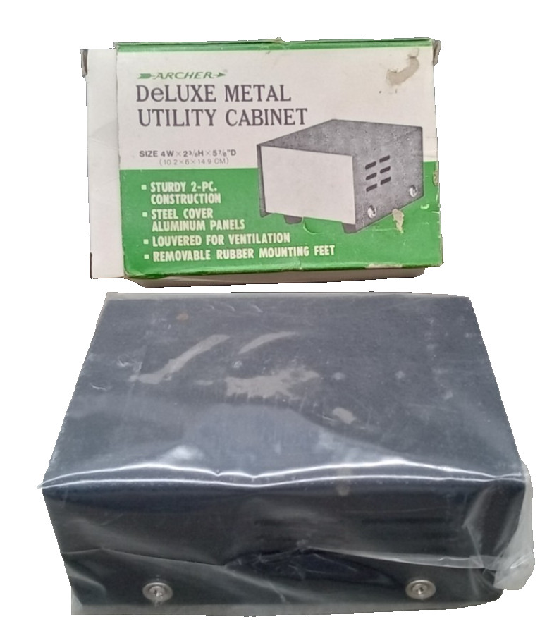 1 NOS ARCHER DELUXE METAL UTILITY CABINET  270-252   /   4\