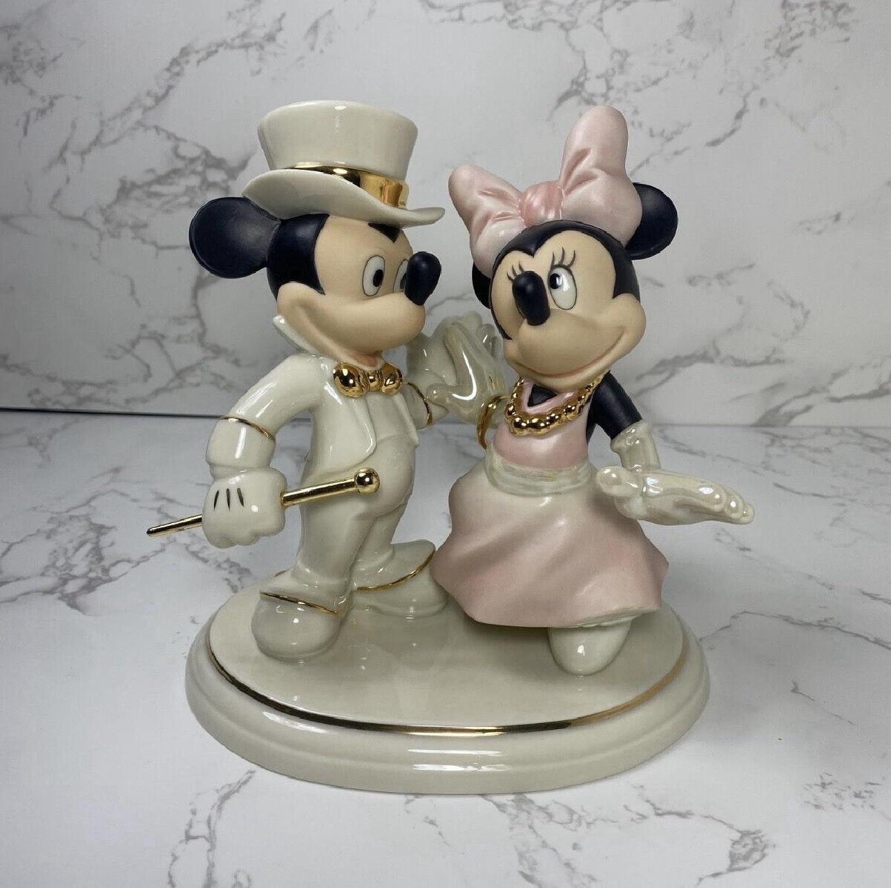 NIB WITH CERTIFICATE Lenox Mickey & Minnie 