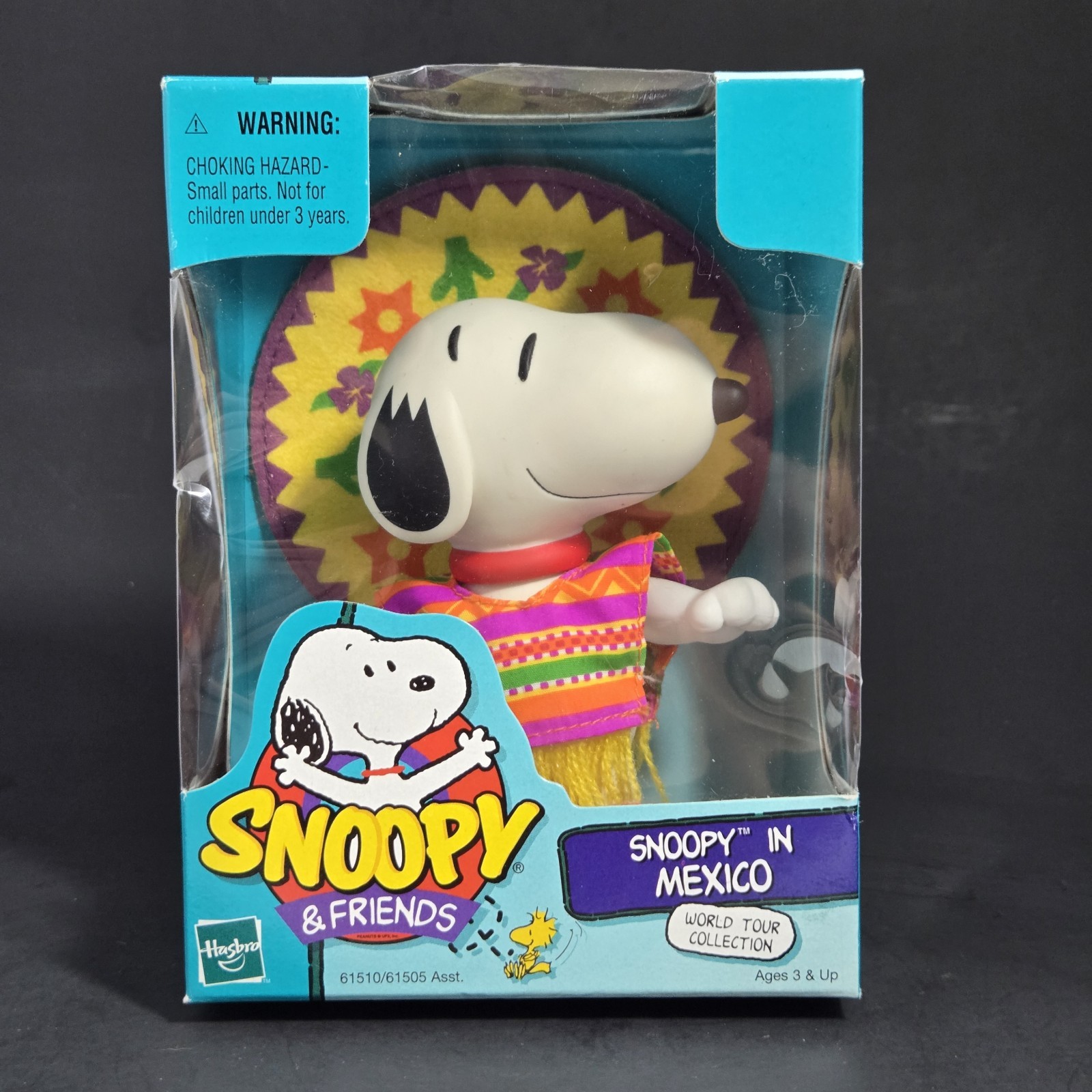 Vintage 1999 Snoopy & Friends World Tour Mexico Hasbro Figure NIB Imperfect Box Vintage 1999 Snoopy & Friends World Tour Mexico Hasbro Figure NIB Imperfect Box