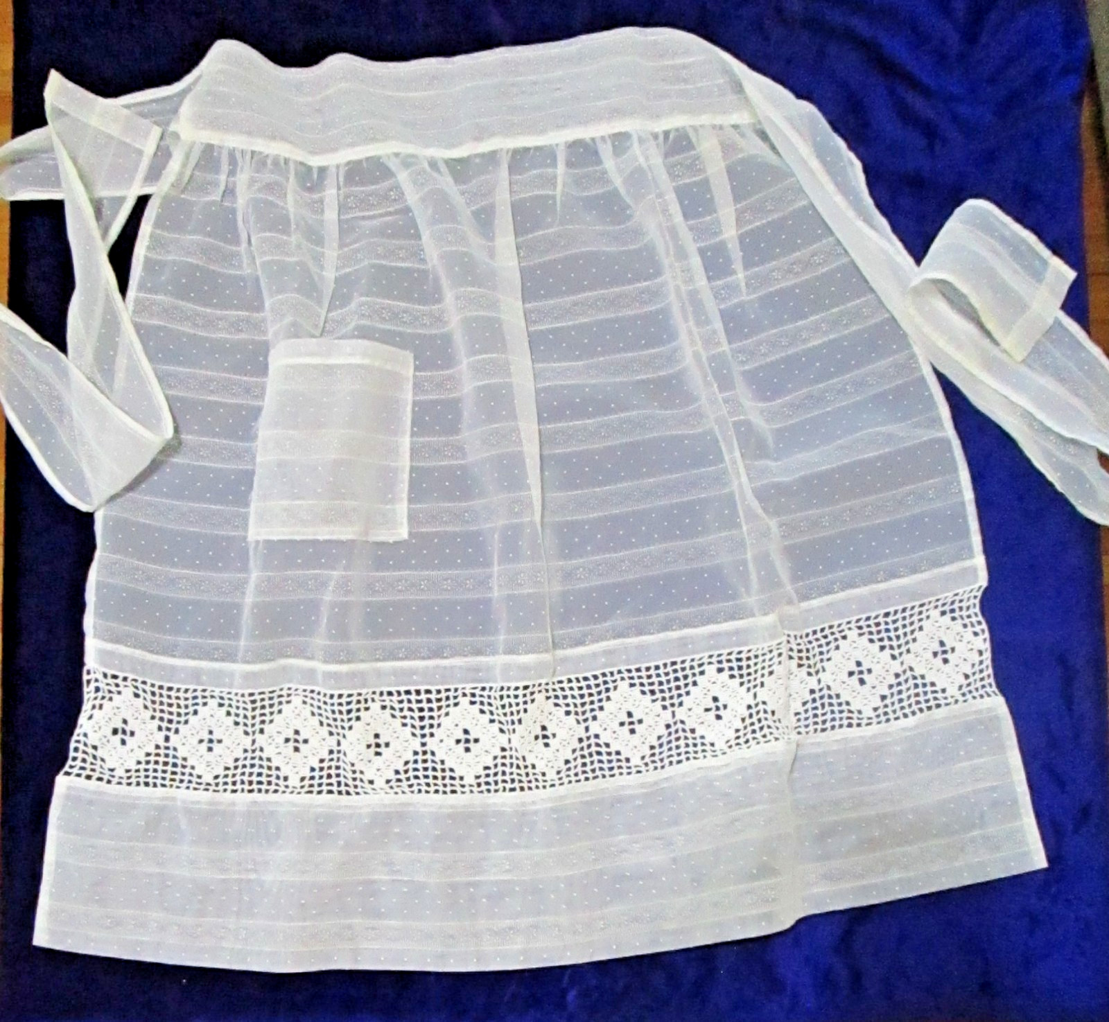 Vtg Sheer HOSTESS Half APRON Organza, 3” HAND CROCHET BAND 1950s 