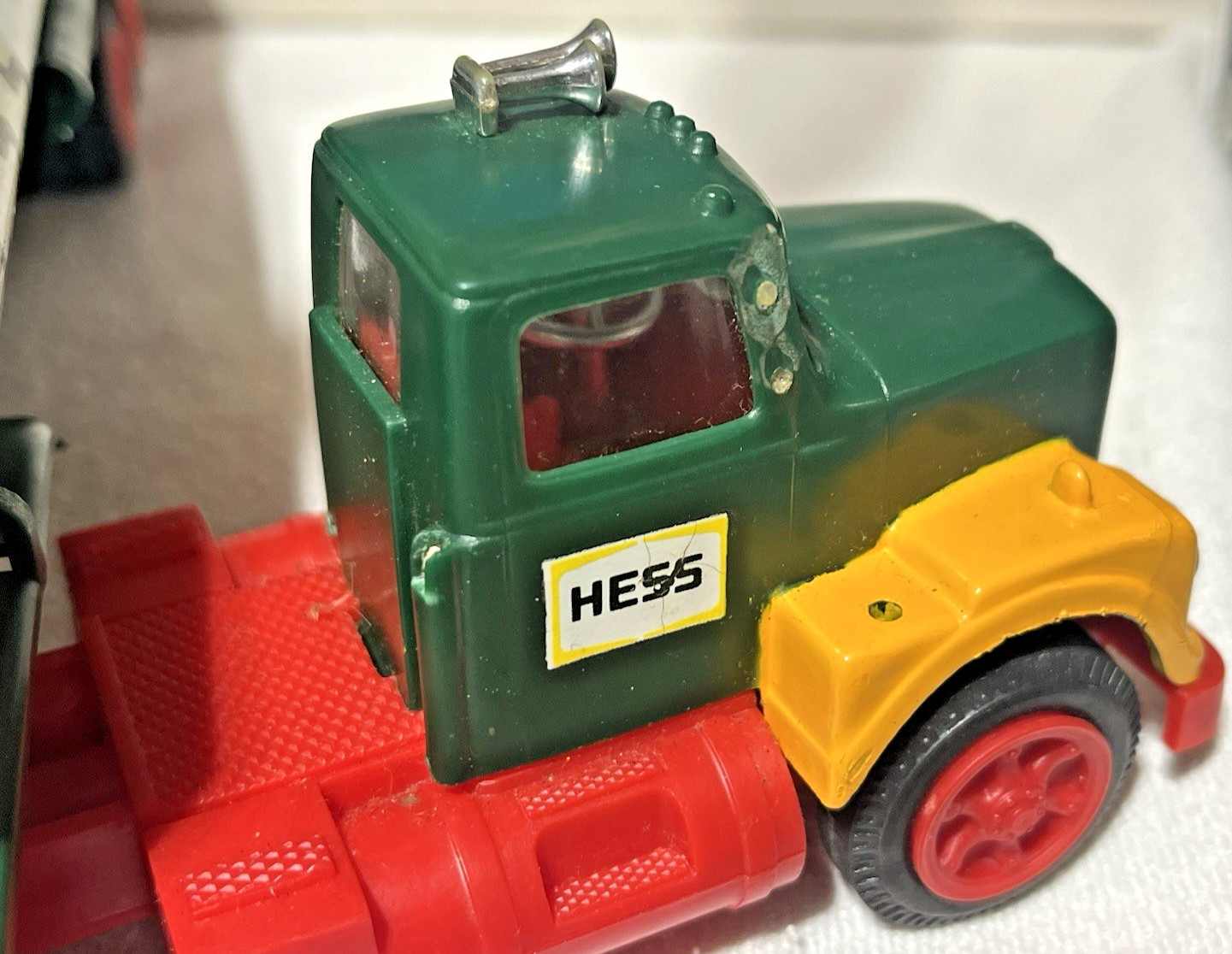 VINTAGE 1972 Hess Tanker Truck.  Marx Toys Hong Kong. Selling AS IS