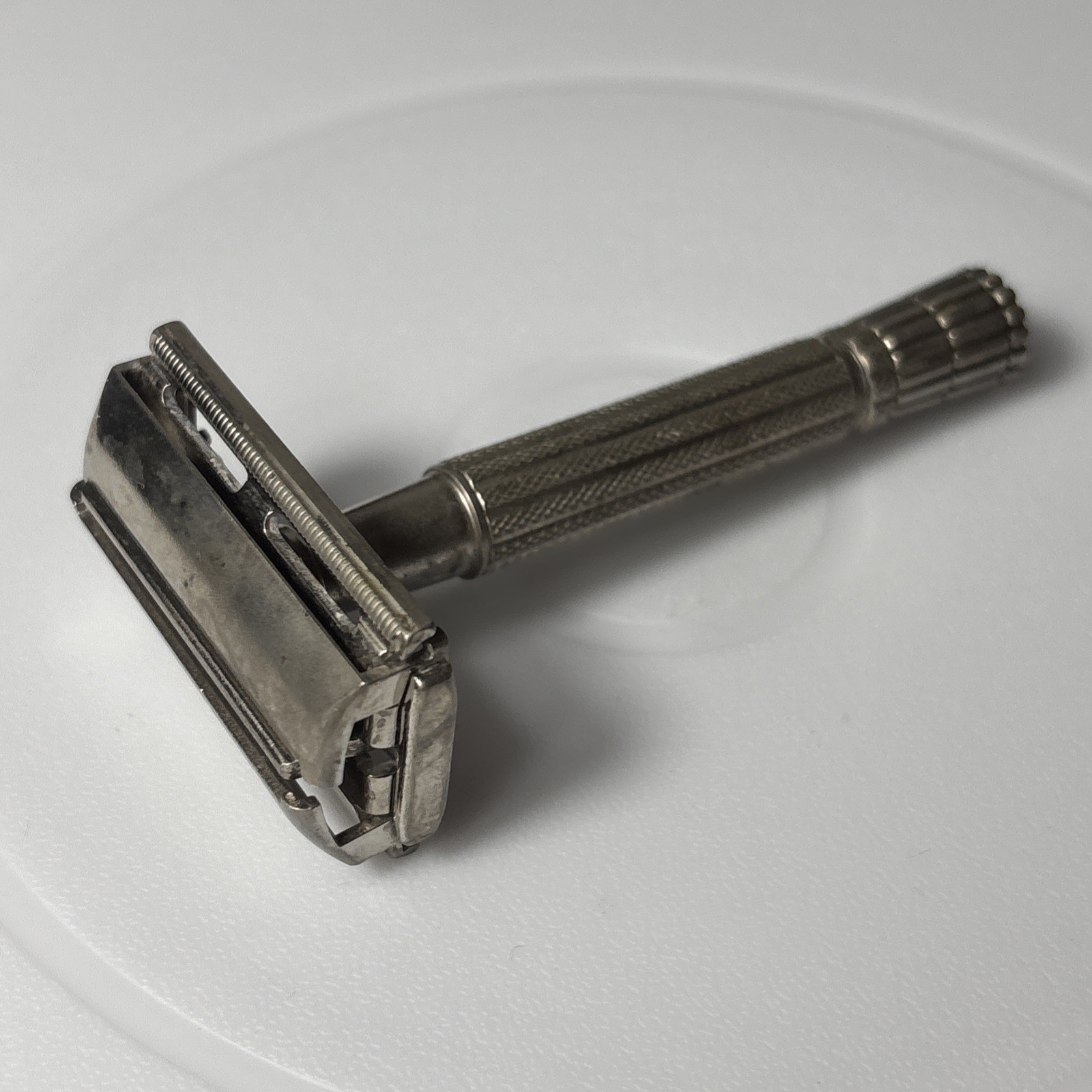 Vintage Gillette Flare Tip Super Speed Safety Razor 1958 D1 TV Special