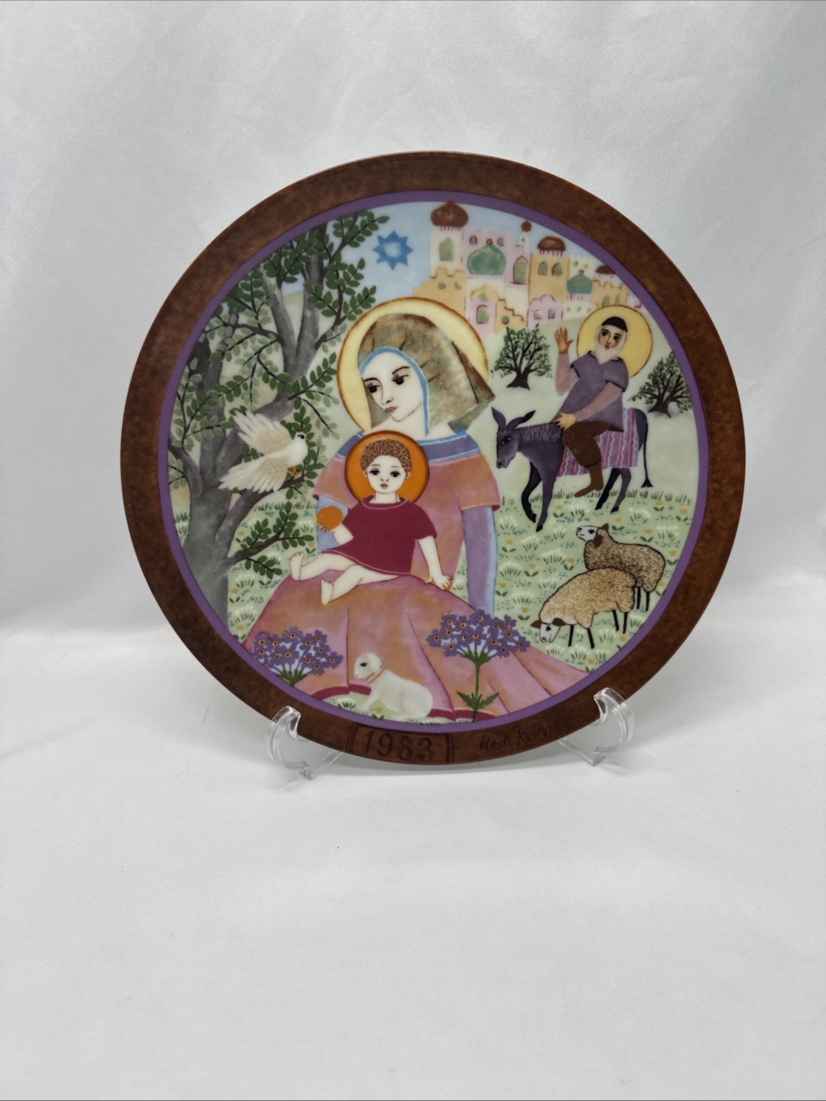 Konigszelt Bavaria Hedi Keller Collector Plate “Rest On The Flight” 1983 Konigszelt Bavaria Hedi Keller Collector Plate “Rest On The Flight” 1983