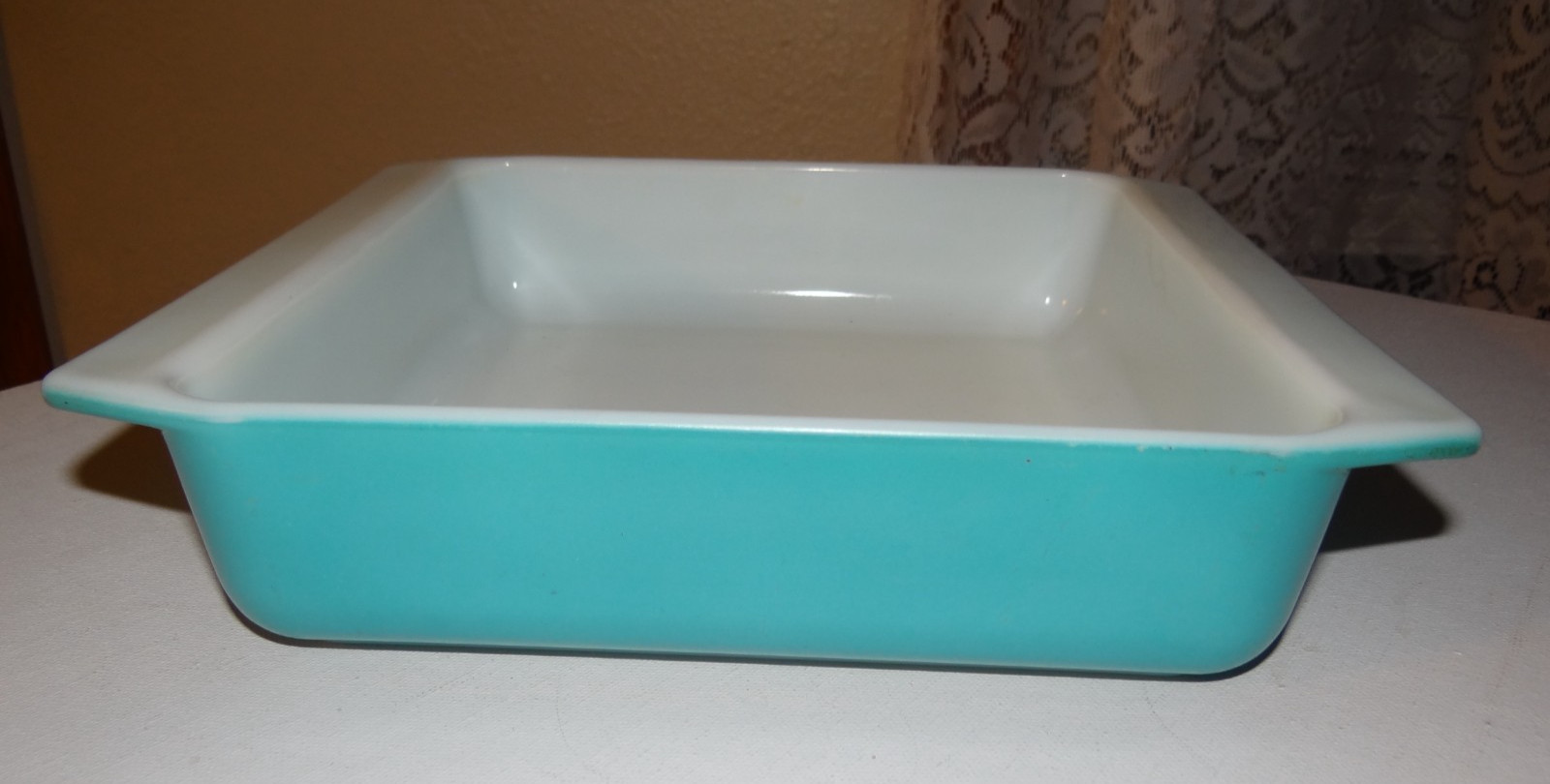 Vintage Pyrex Turquoise Blue Square 8\ Vintage Pyrex Turquoise Blue Square 8\