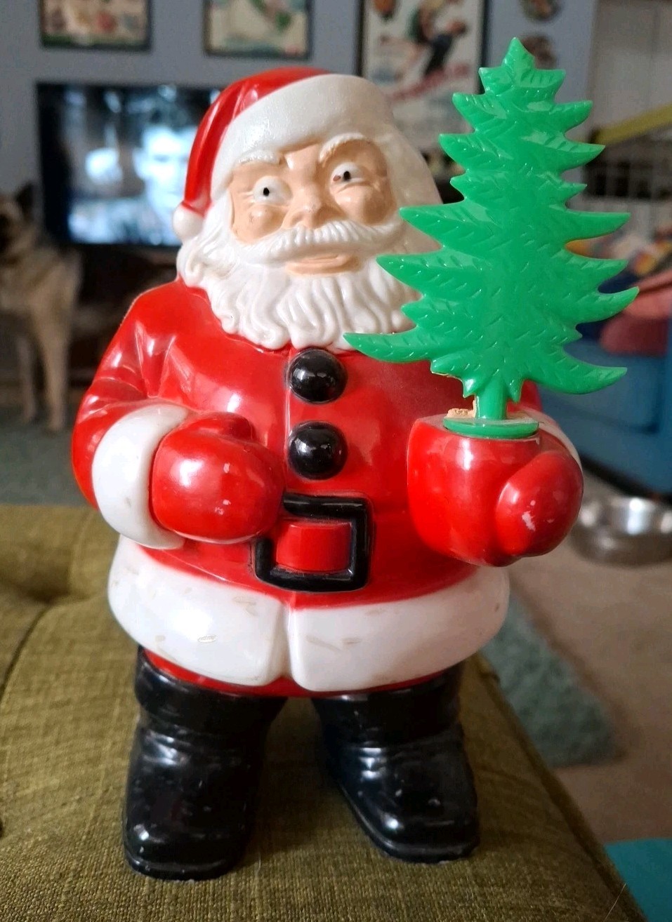 Vintage 1950\'s - 60\'s Royal Electric Plastic Light Up Santa With Tree 