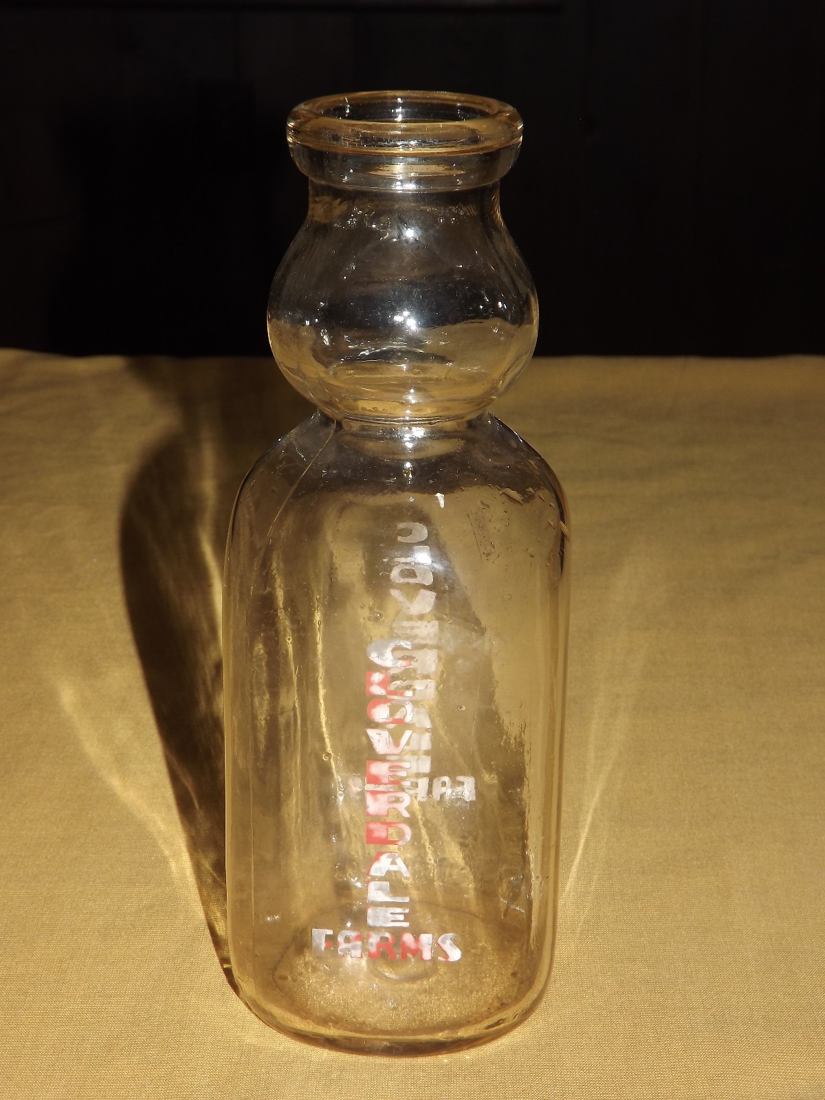 VINTAGE 1952 CLOVERDALE FARMS CREAM TOP ONE QUART MILK BOTTLE