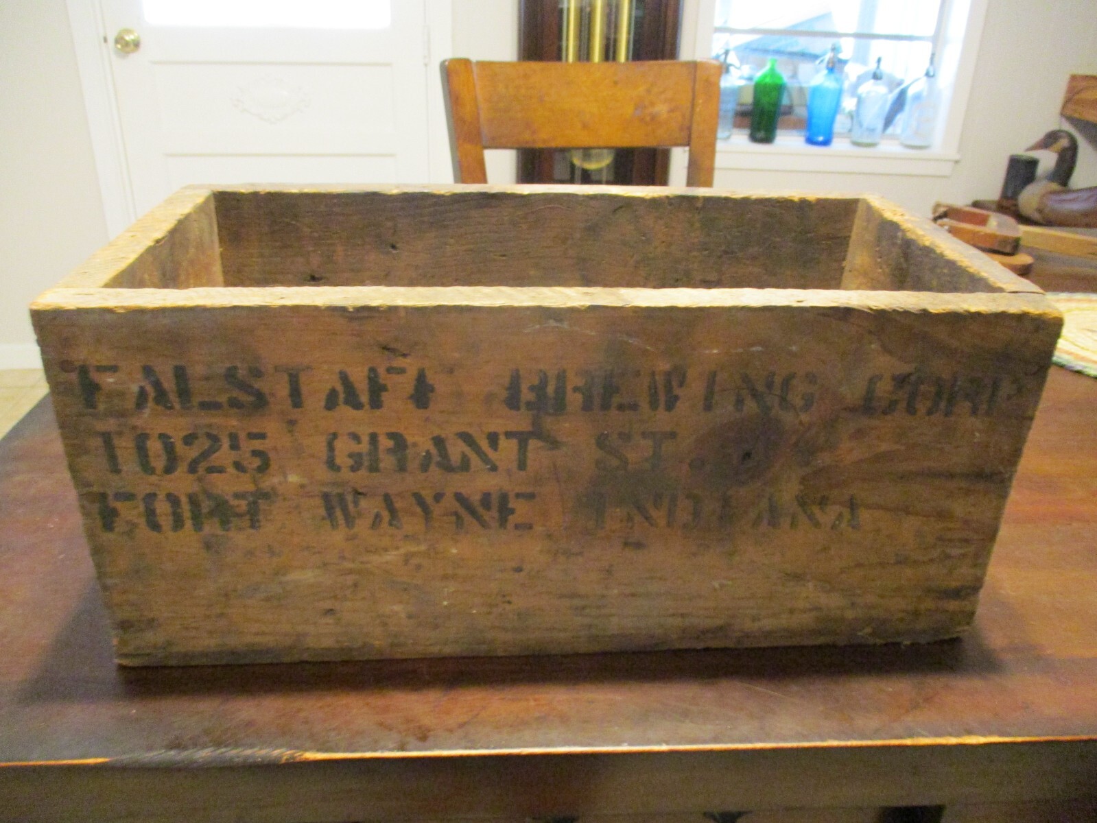 FALSTAFF BREWING COMPANY FORT WAYNE INDIANA WOODEN BEER BOTTLE CRATE CARRIER BOX