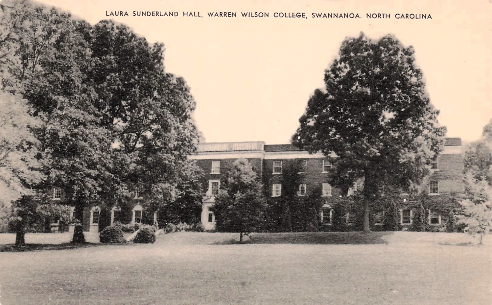 Swannanoa NC Warren Wilson College Laura Sunderland Hall Campus Vtg Postcard 21A