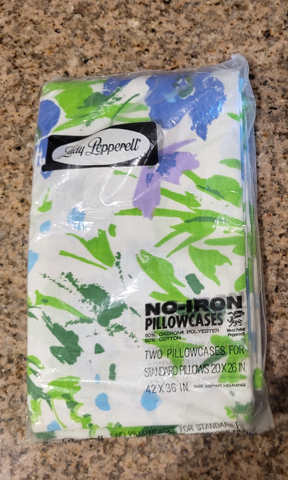 Vtg Lady Pepperell Floral Pillowcases Set-2 Standard Blue, Green, NOS NIP 70s Vtg Lady Pepperell Floral Pillowcases Set-2 Standard Blue, Green, NOS NIP 70s