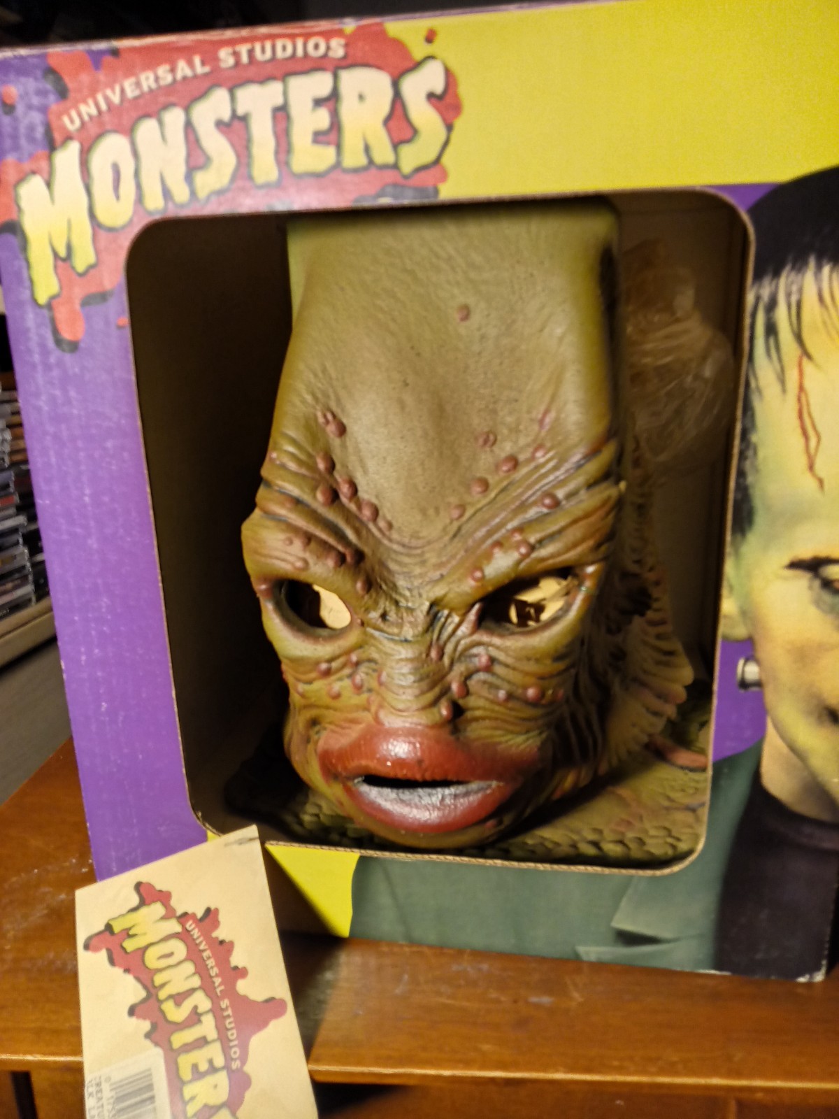 Universal Studios Monsters Creature From Black Lagoon Calendar Mask Don Post Rar