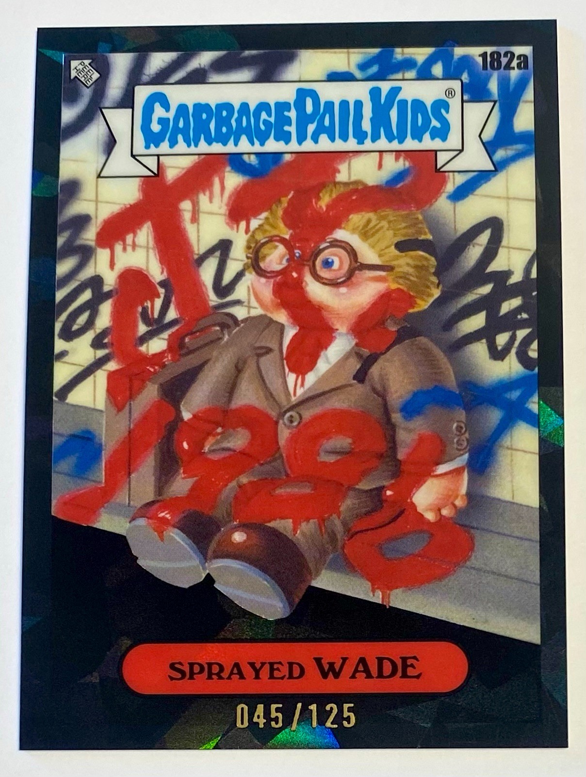 2022 Garbage Pail Sapphire Sprayed Wade 182a Black #045/125